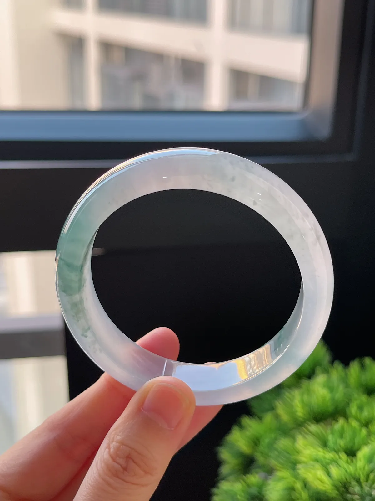 正圈55.2圈口，翡翠冰种飘花手镯