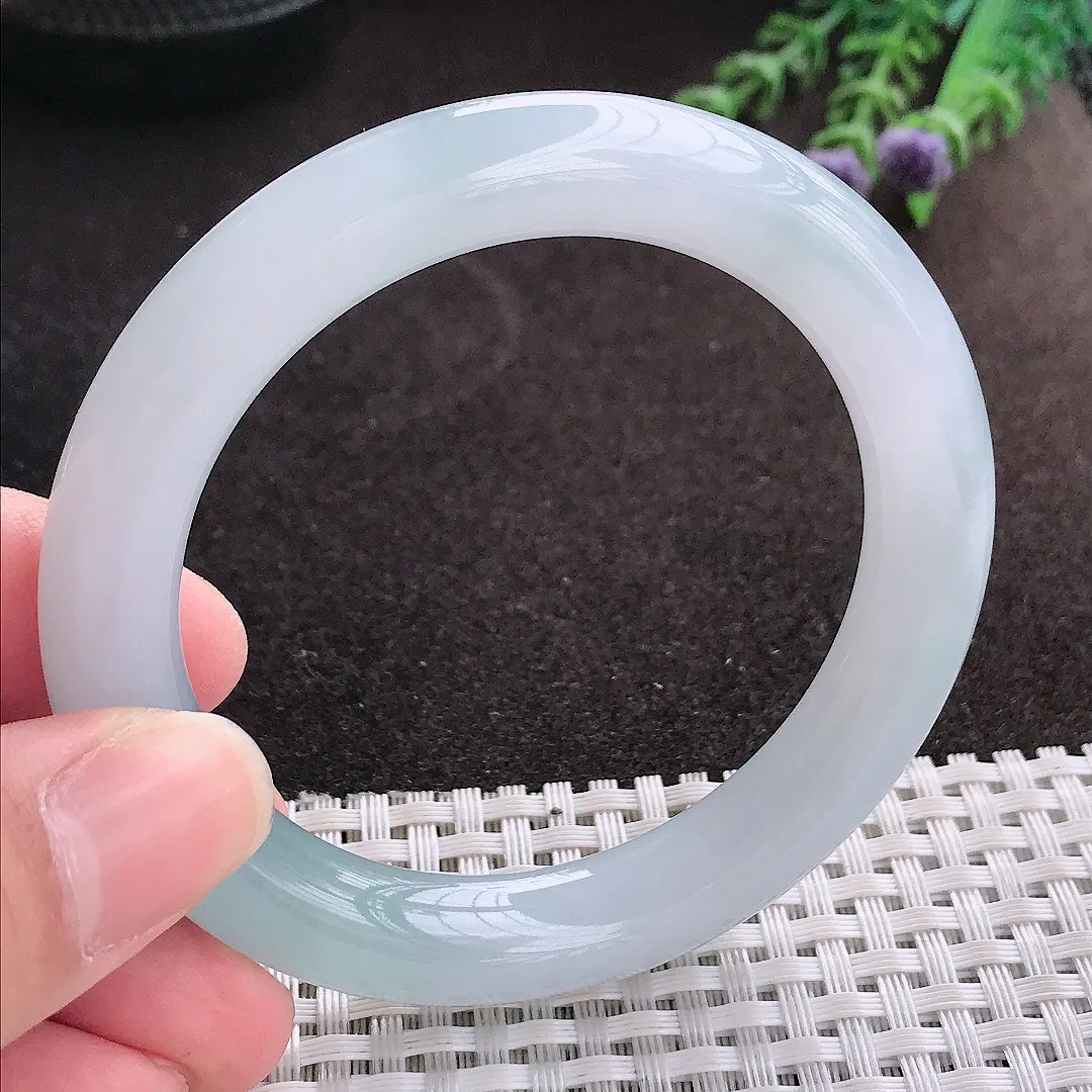 实拍A货翡翠54/10.1/10老坑冰胶果冻飘花圆条手镯翡翠玉镯子平安镯