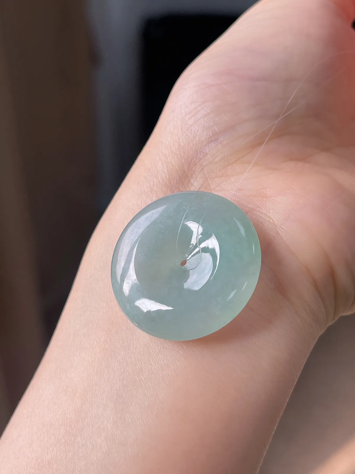 翡翠冰糯种淡绿色平安扣