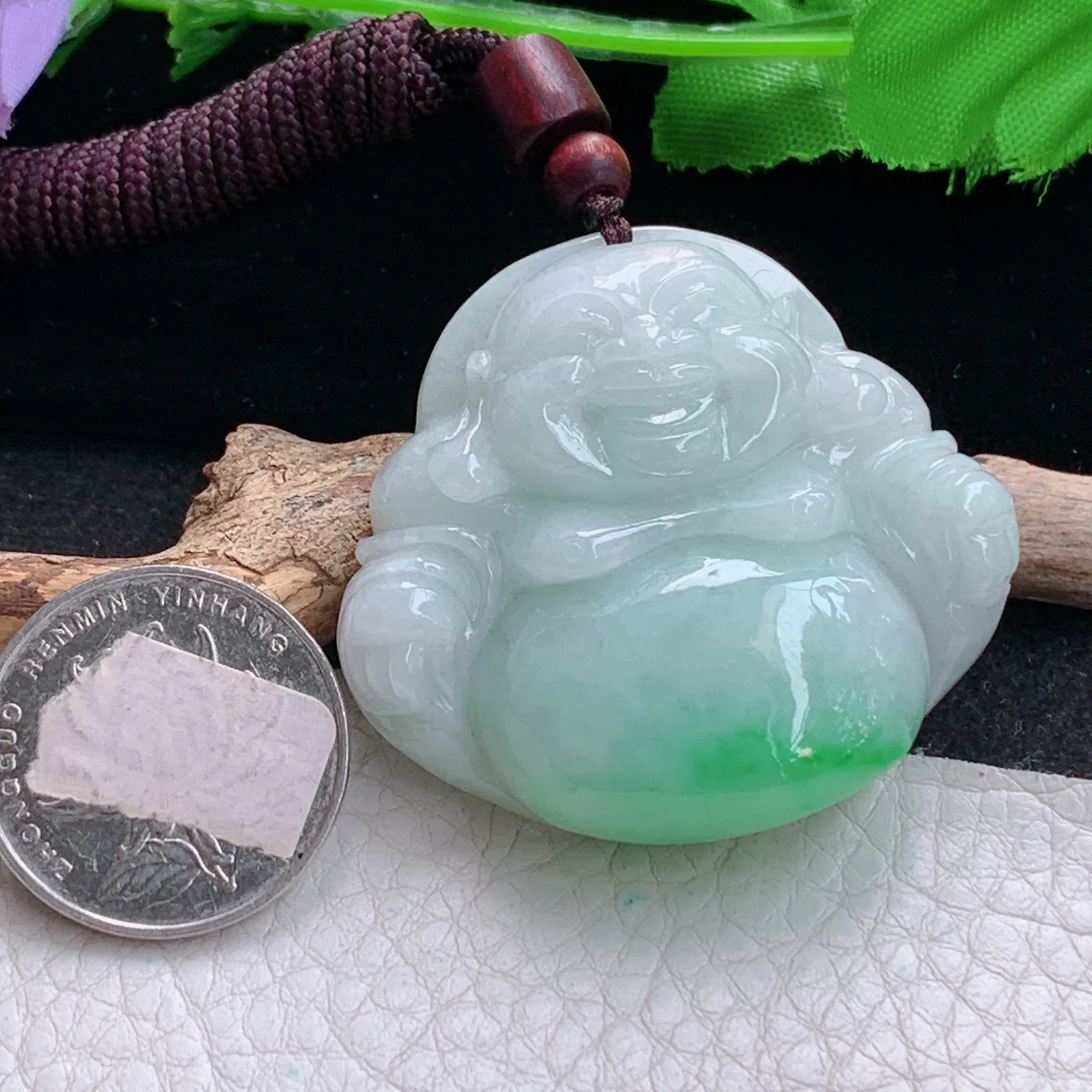 zen实拍43.8*47.5*13缅甸翡翠精雕飘绿佛公 弥勒佛玉项坠 毛衣坠