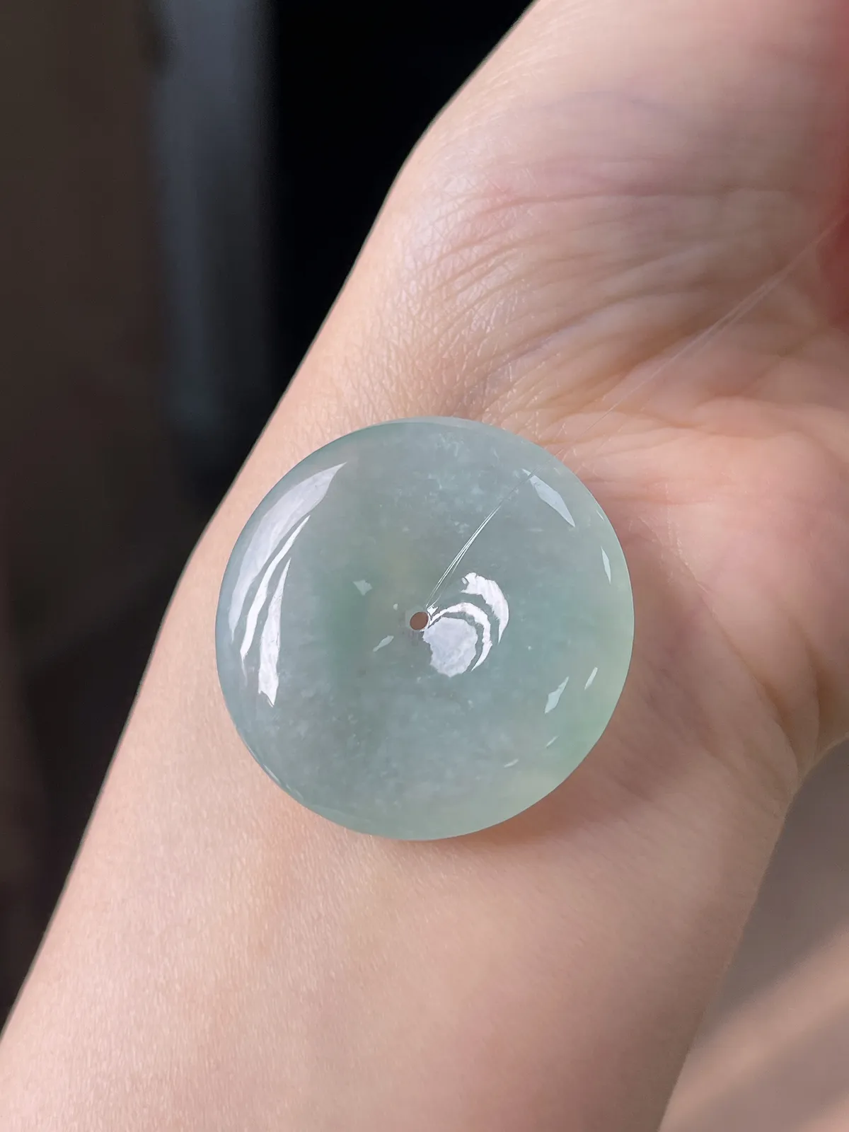 翡翠冰糯种淡绿色平安扣