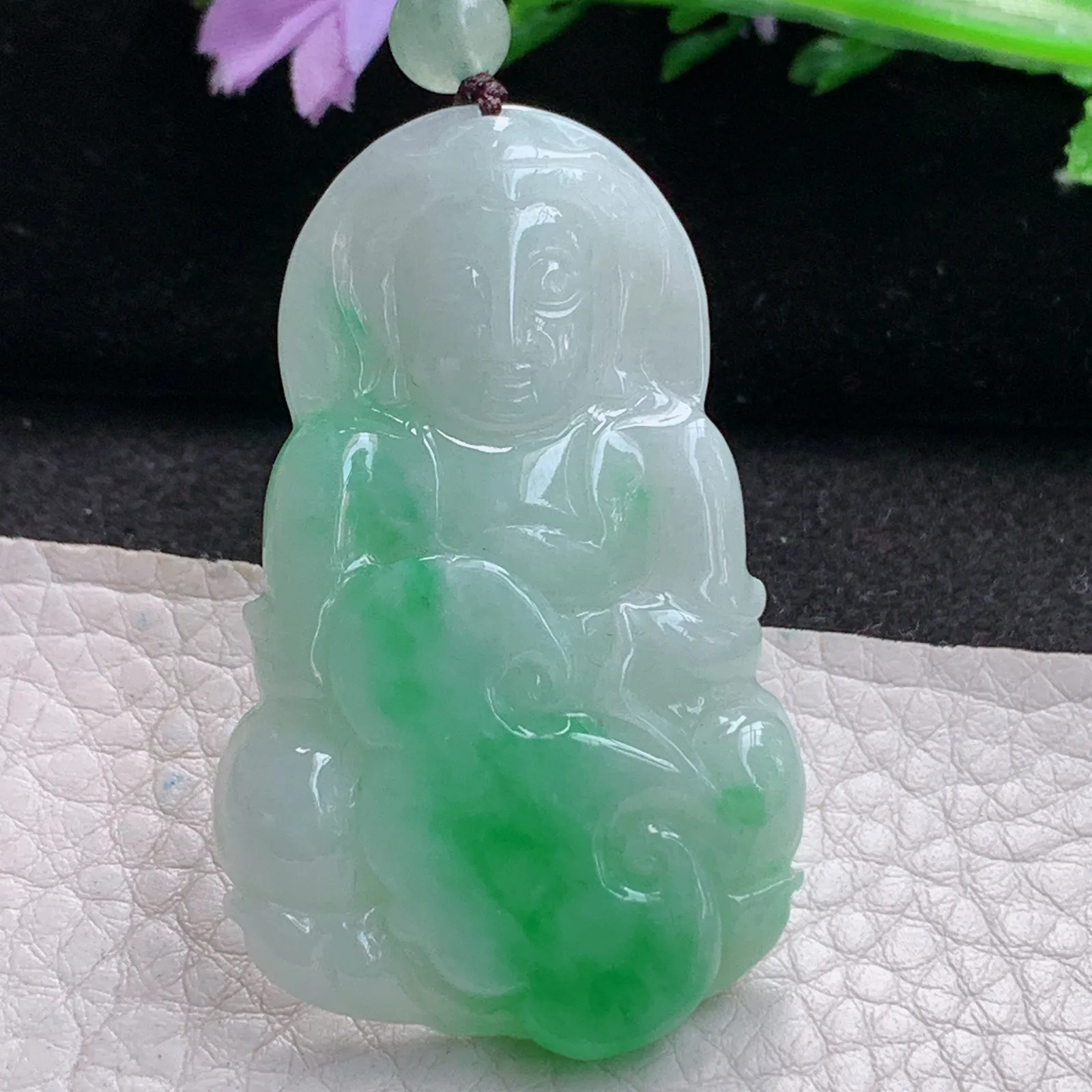 zen实拍50*31*5.8缅甸翡翠精美飘绿正庄观音 玉观音玉项坠 玉挂件