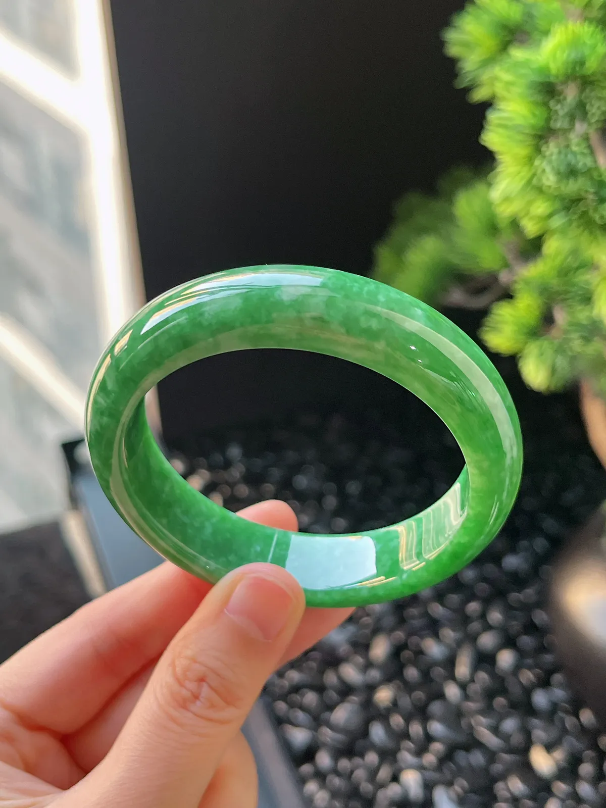 正圈54.4圈口，翡翠糯化种绿色手镯