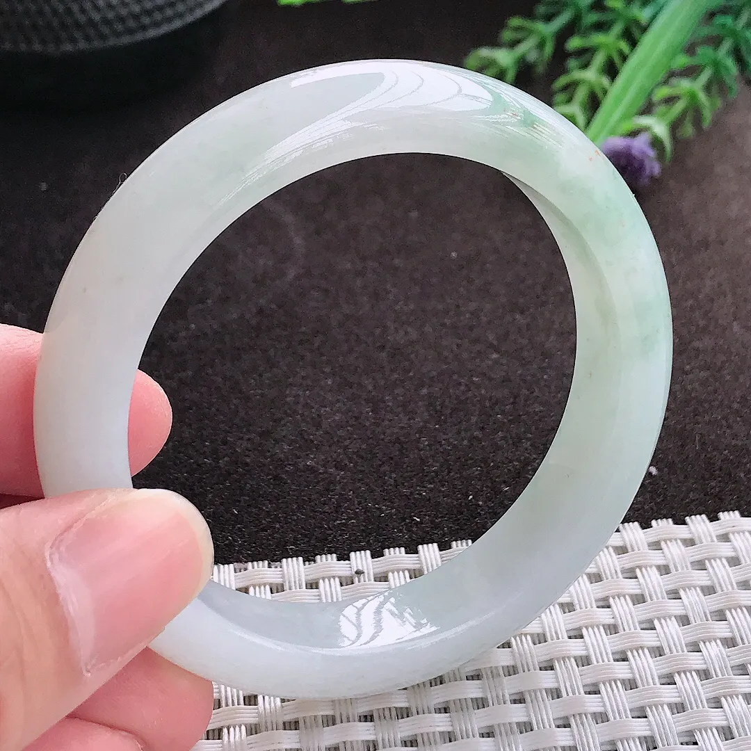 实拍A货翡翠53/12.3/8老坑冰润水灵飘花手镯翡翠玉镯子平安镯