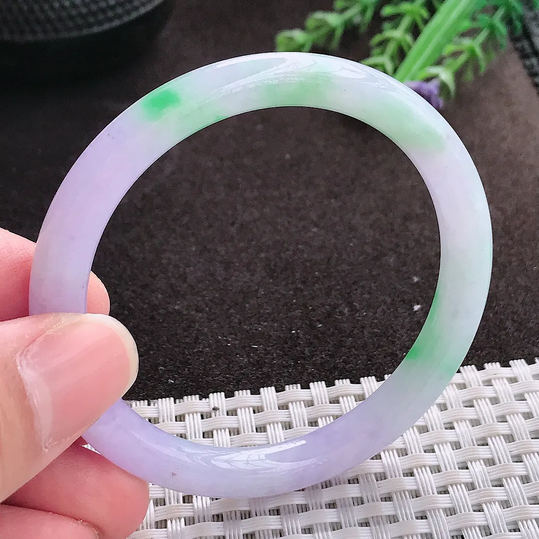 实拍A货翡翠51.5/6.5/7老坑精美春带彩圆条手镯翡翠细条玉镯子平安镯