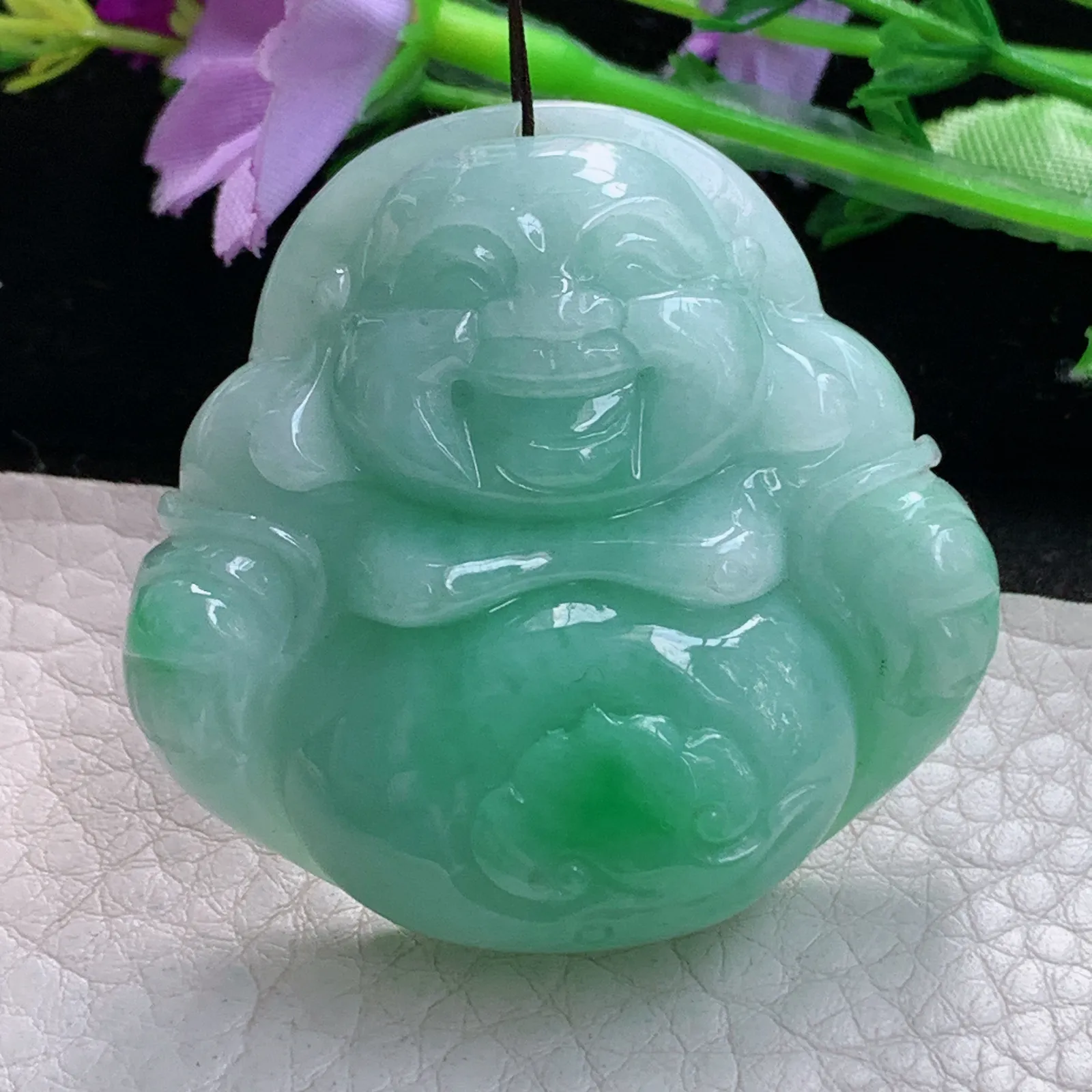 zen实拍44*46*13缅甸翡翠精美飘绿珊云大佛公 弥勒佛玉项坠 毛衣坠