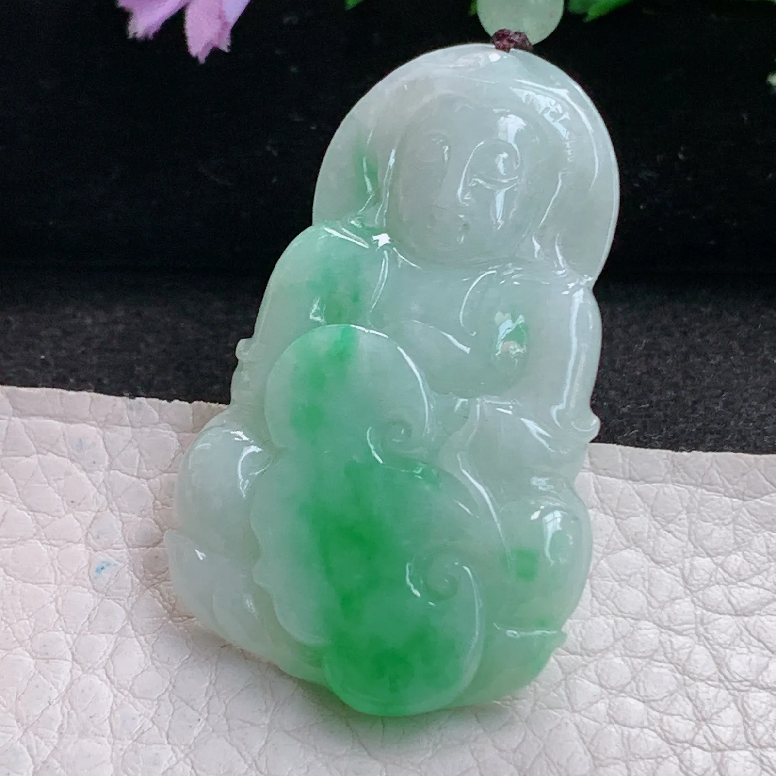 zen实拍50*31*5.8缅甸翡翠精美飘绿正庄观音 玉观音玉项坠 玉挂件