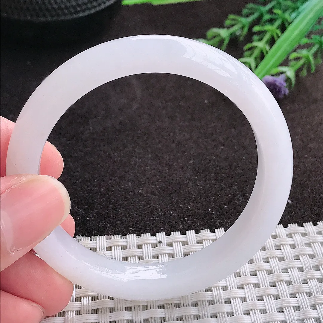 实拍A货翡翠52/9.2/7.8小圈口老坑冰润白净手镯翡翠玉镯子平安镯