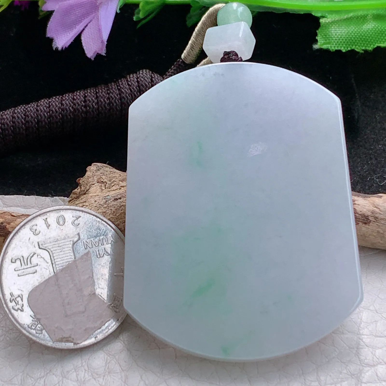 zen实拍53.3*41*5.7缅甸翡翠精美清新飘绿无事牌 素面牌玉项坠 玉挂件