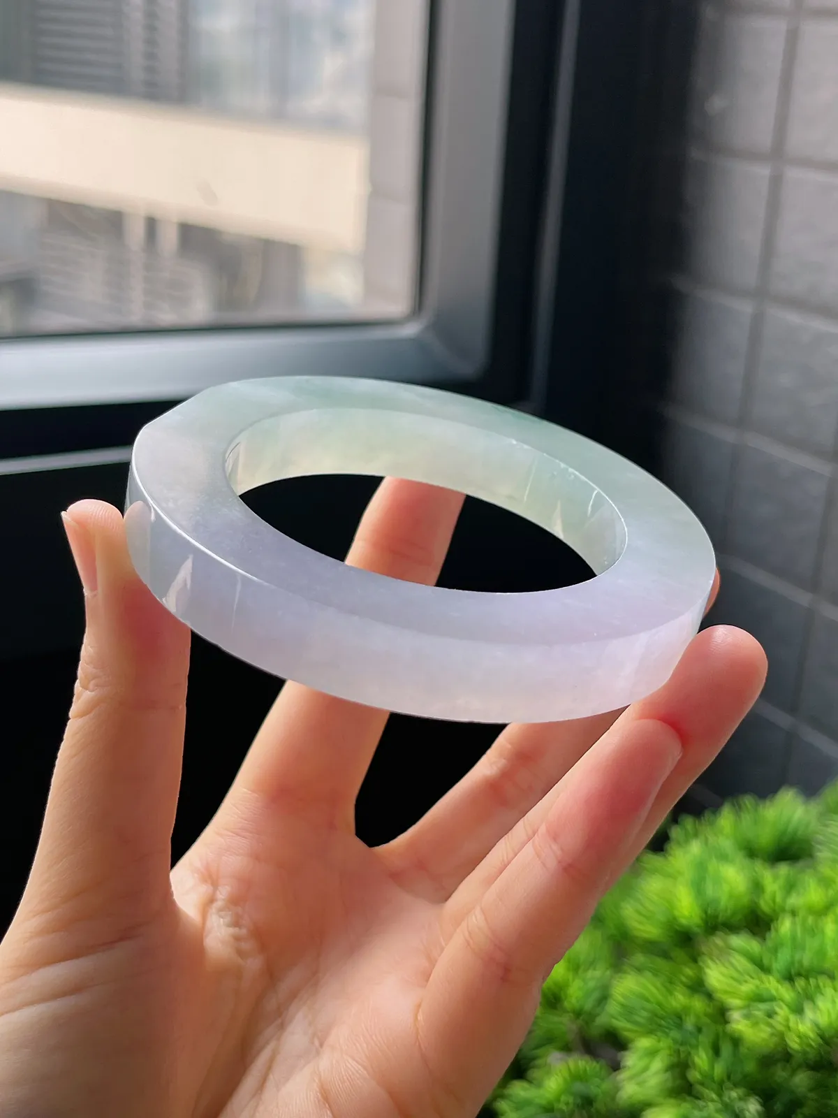 翡翠毛坯，⭕️正圈最大做63.5，圆条最大做59.5；最小做55