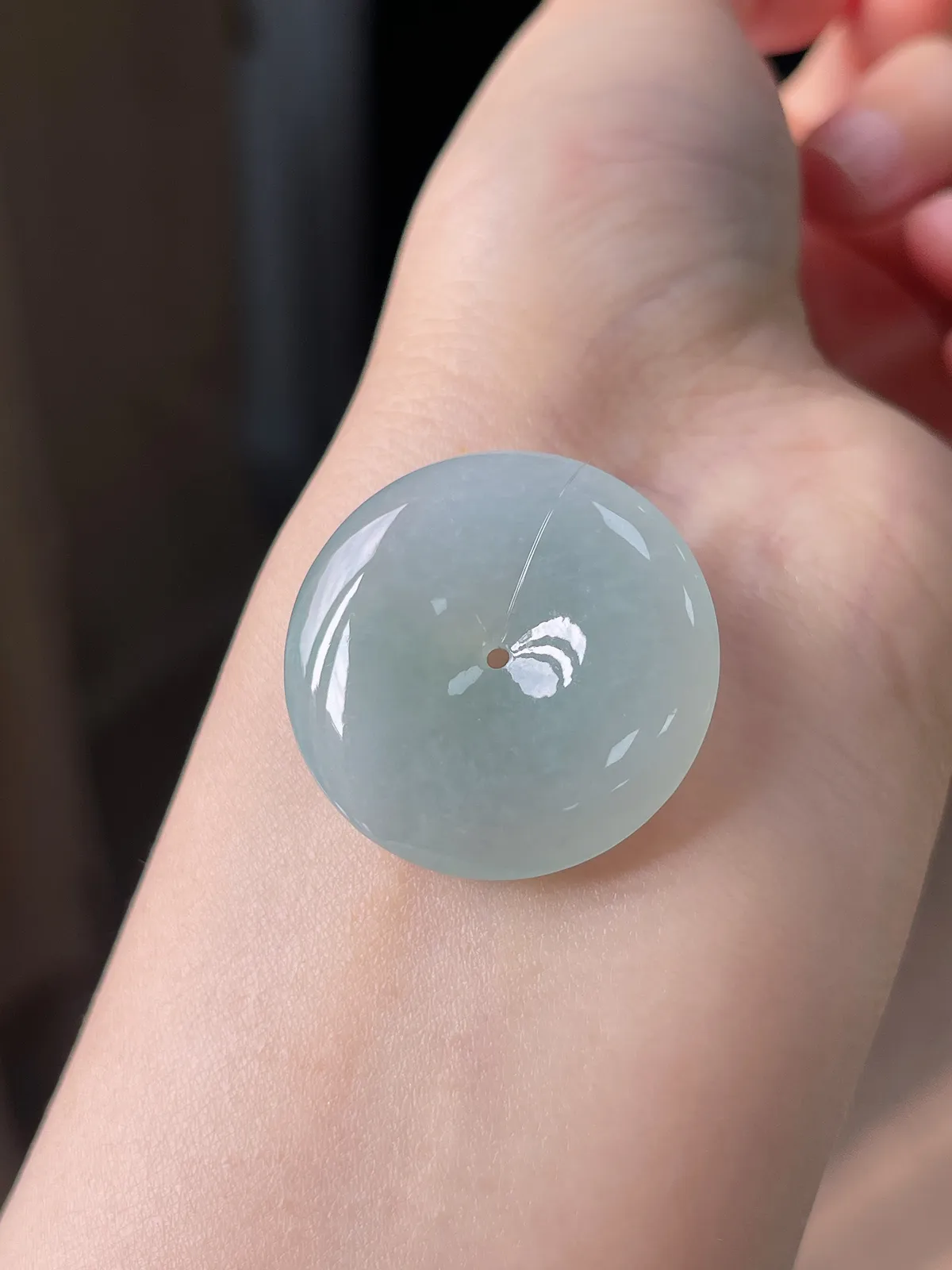 翡翠冰糯种淡绿色平安扣