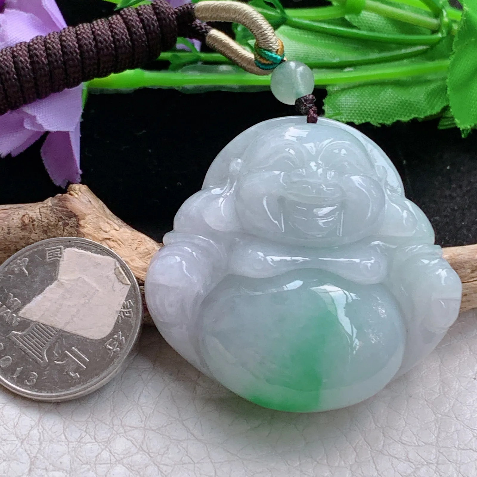 zen实拍39*41.5*13缅甸翡翠精雕白底青佛公 弥勒佛玉项坠 玉挂件