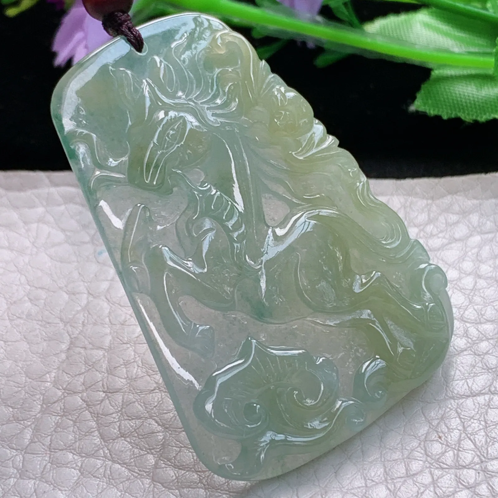 zen实拍57*41*6缅甸翡翠精美冰黄生肖马 飞马玉项坠 玉挂件