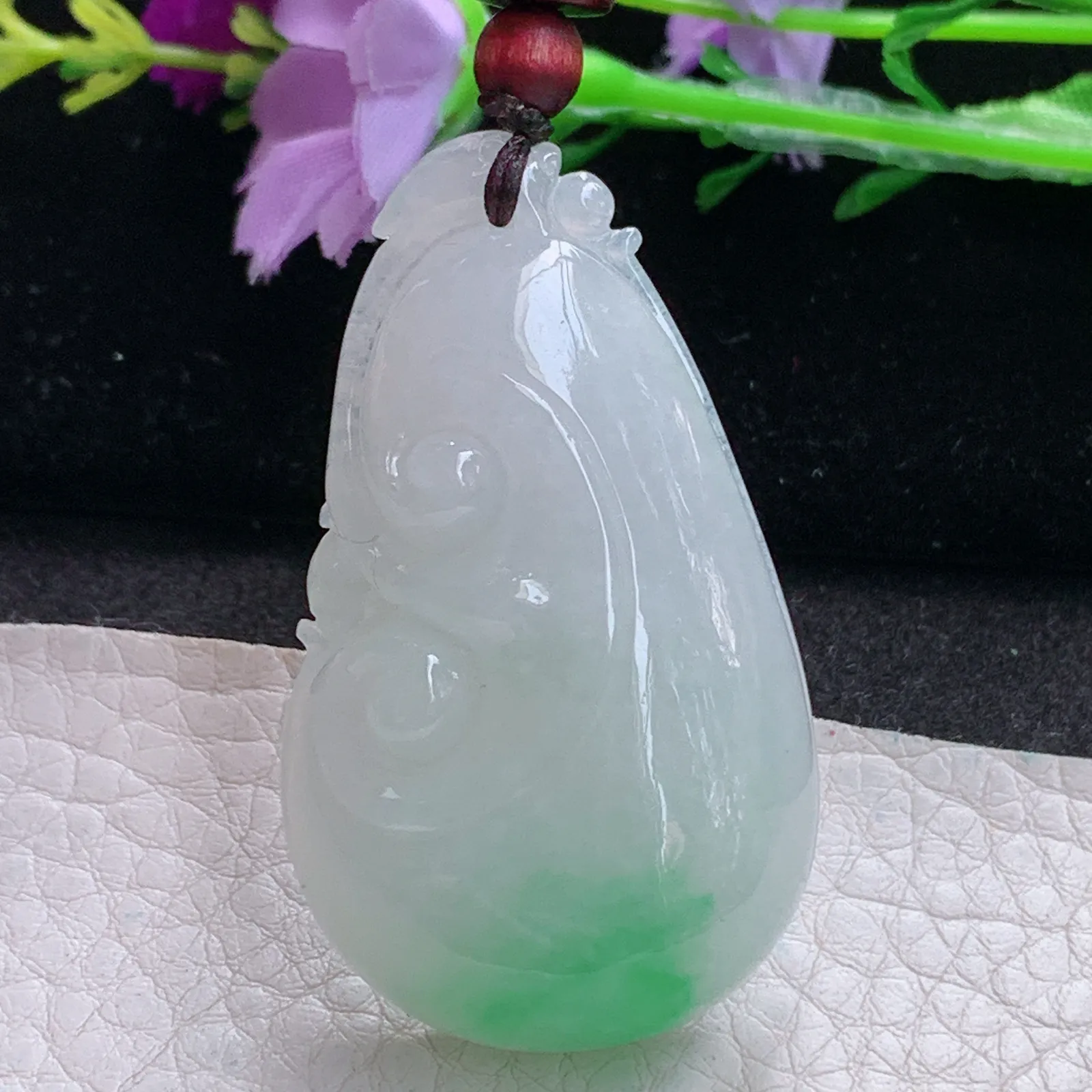 zen实拍49.8*29*10.5缅甸翡翠精美飘绿如意 饱满玉如意玉项坠 玉挂件