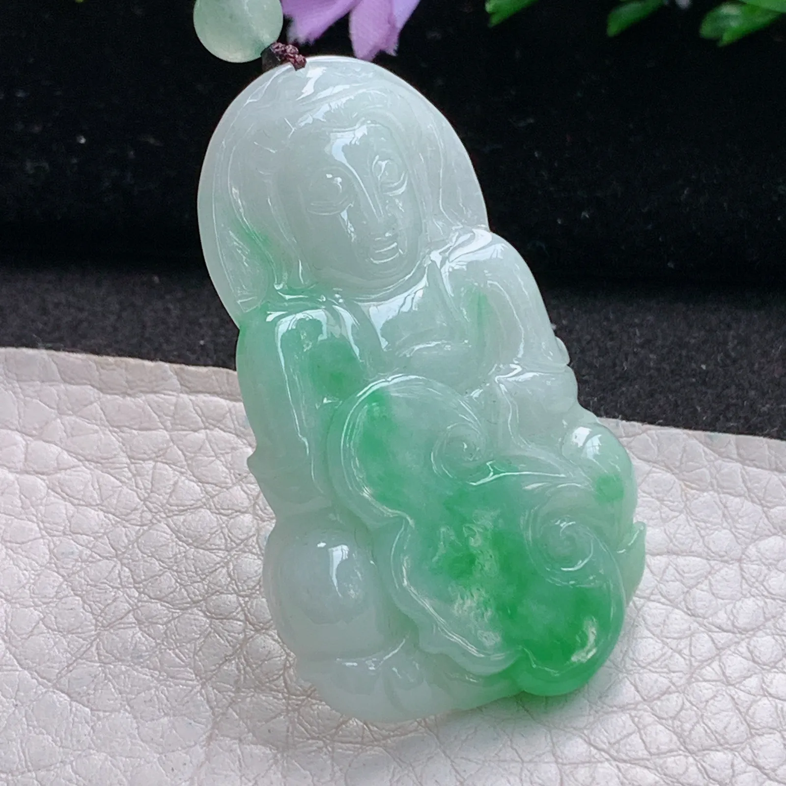 zen实拍50*31*5.8缅甸翡翠精美飘绿正庄观音 玉观音玉项坠 玉挂件