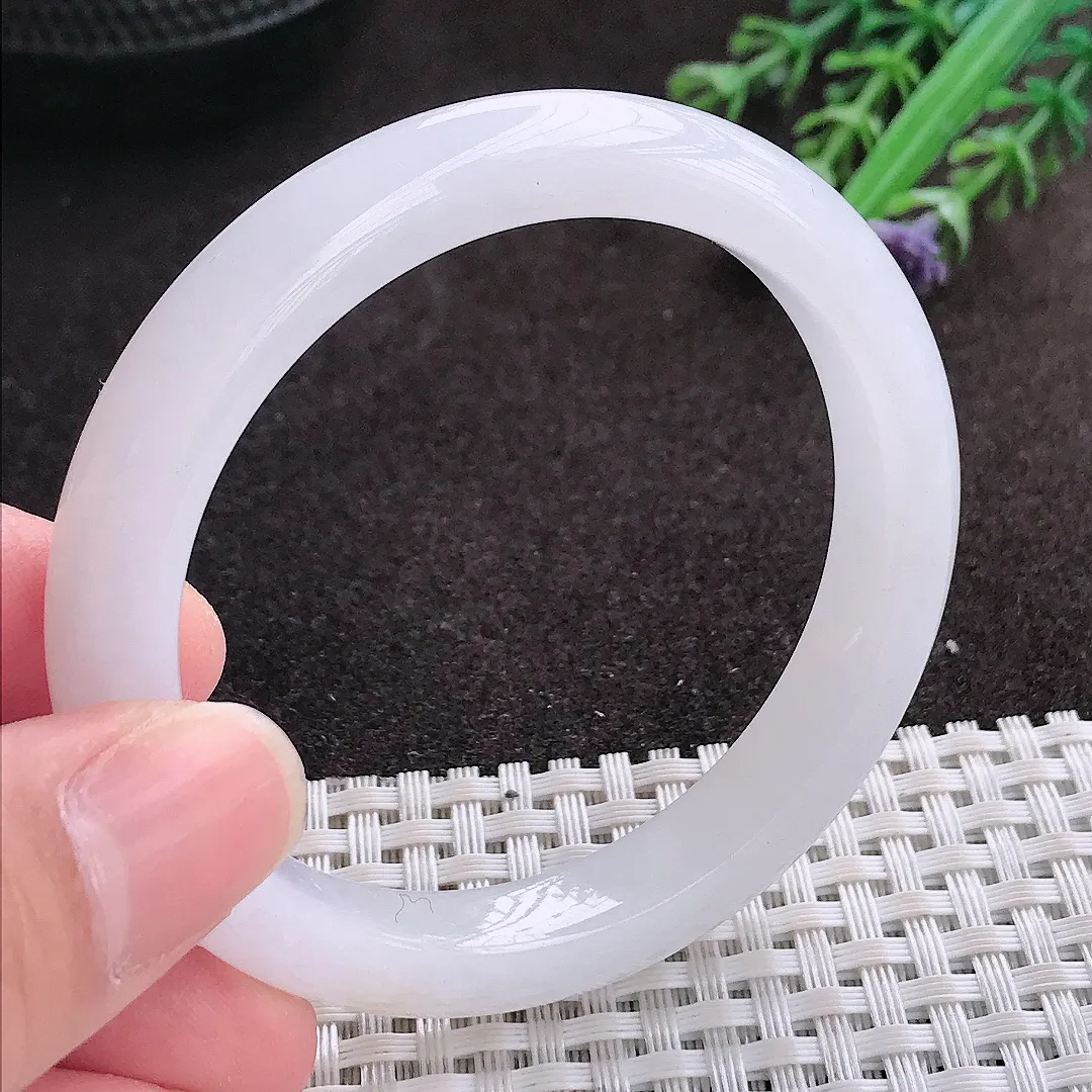 实拍A货翡翠52/9.2/7.8小圈口老坑冰润白净手镯翡翠玉镯子平安镯