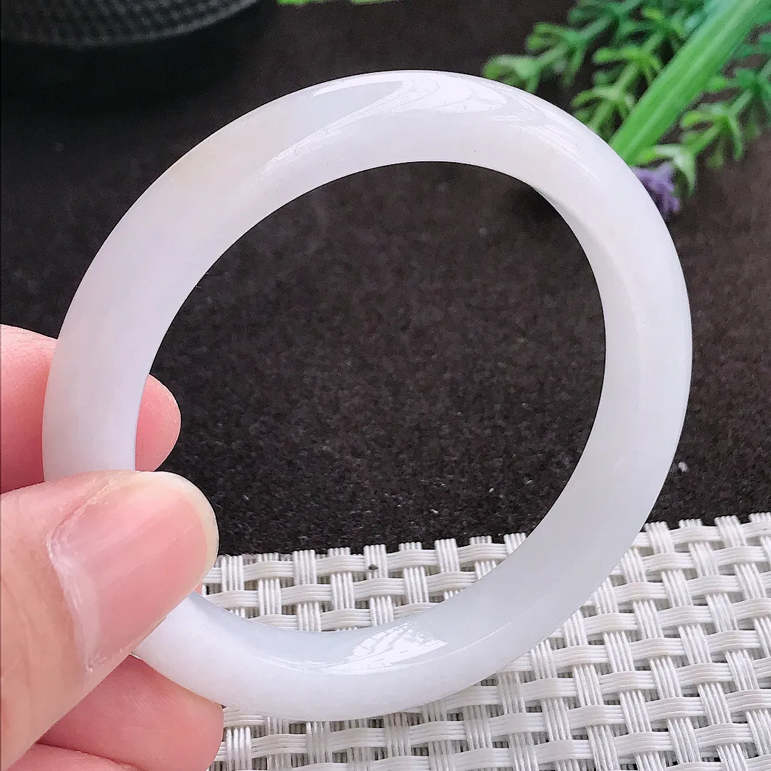 实拍A货翡翠52/9.2/7.8小圈口老坑冰润白净手镯翡翠玉镯子平安镯