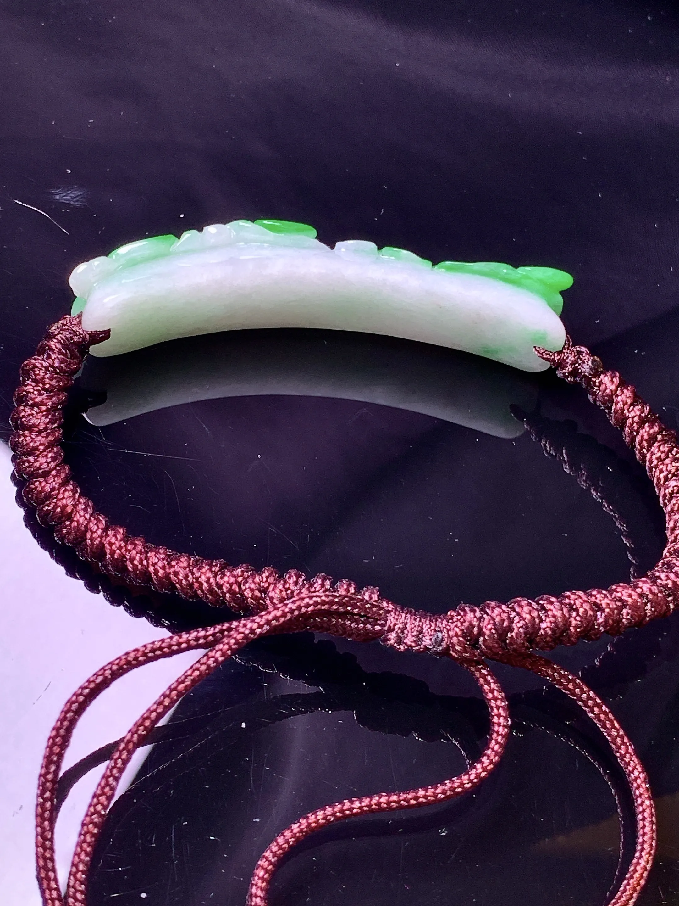 翠绿如意手牌手链 玉质细腻 色泽清新艳丽 整体尺寸53.3*11.3*7