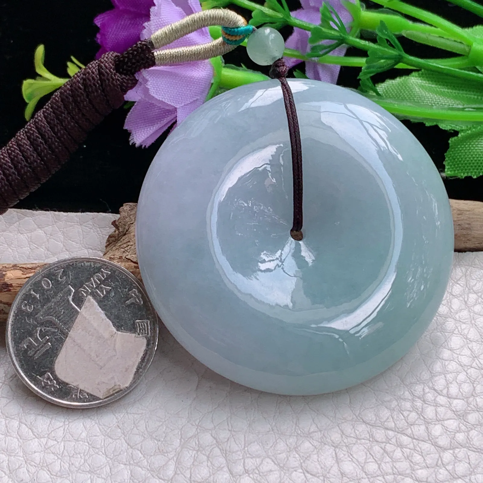 zen实拍54*12.2缅甸翡翠精美春带彩大平安扣 玉扣玉项坠 毛衣坠