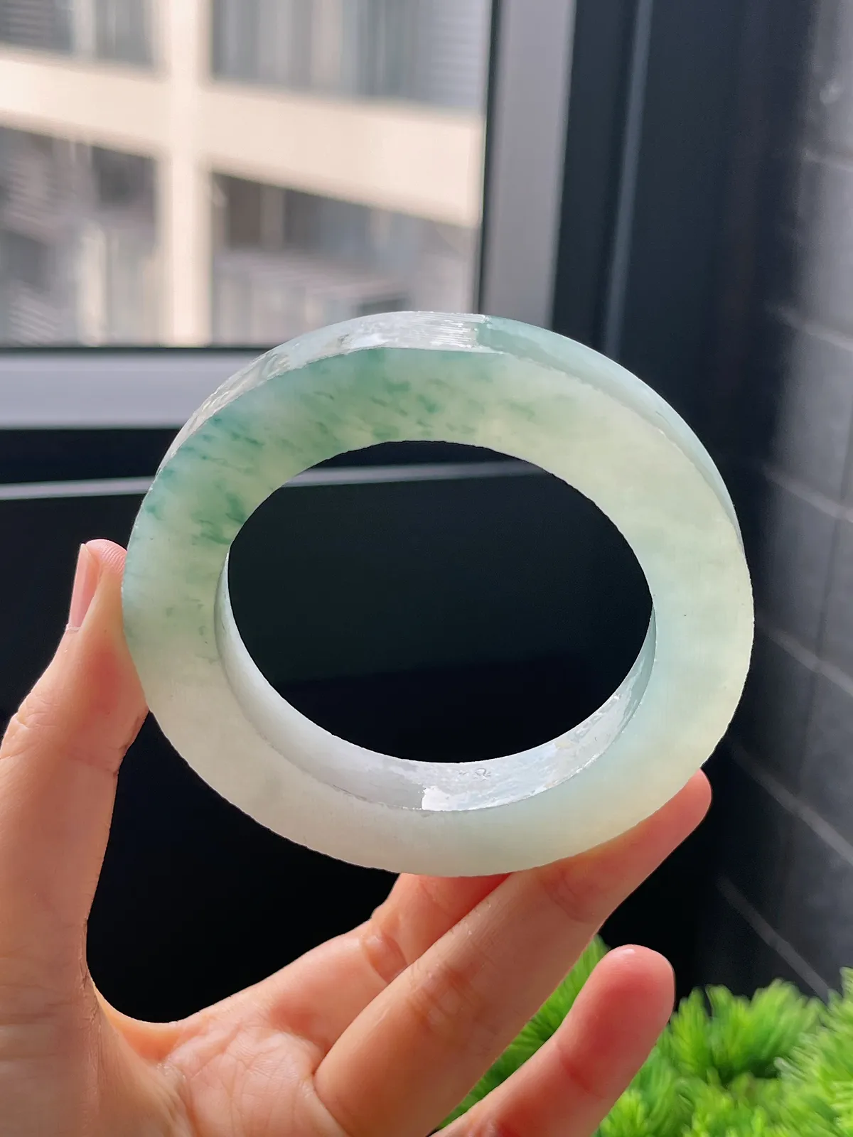 翡翠冰糯种飘花毛坯，⭕️正圈最大做60，圆条最大做56；最小做53.7