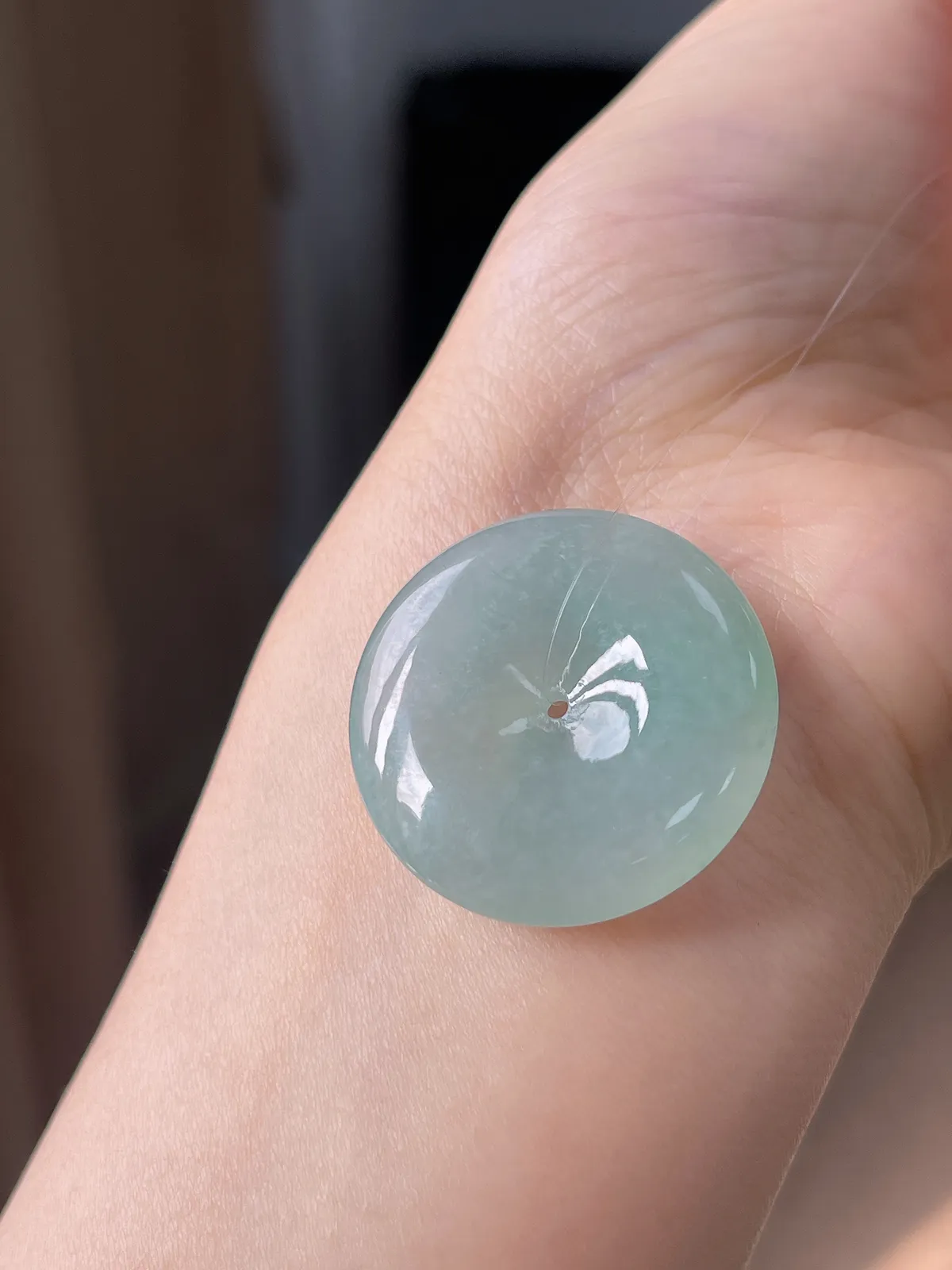 翡翠冰糯种淡绿色平安扣