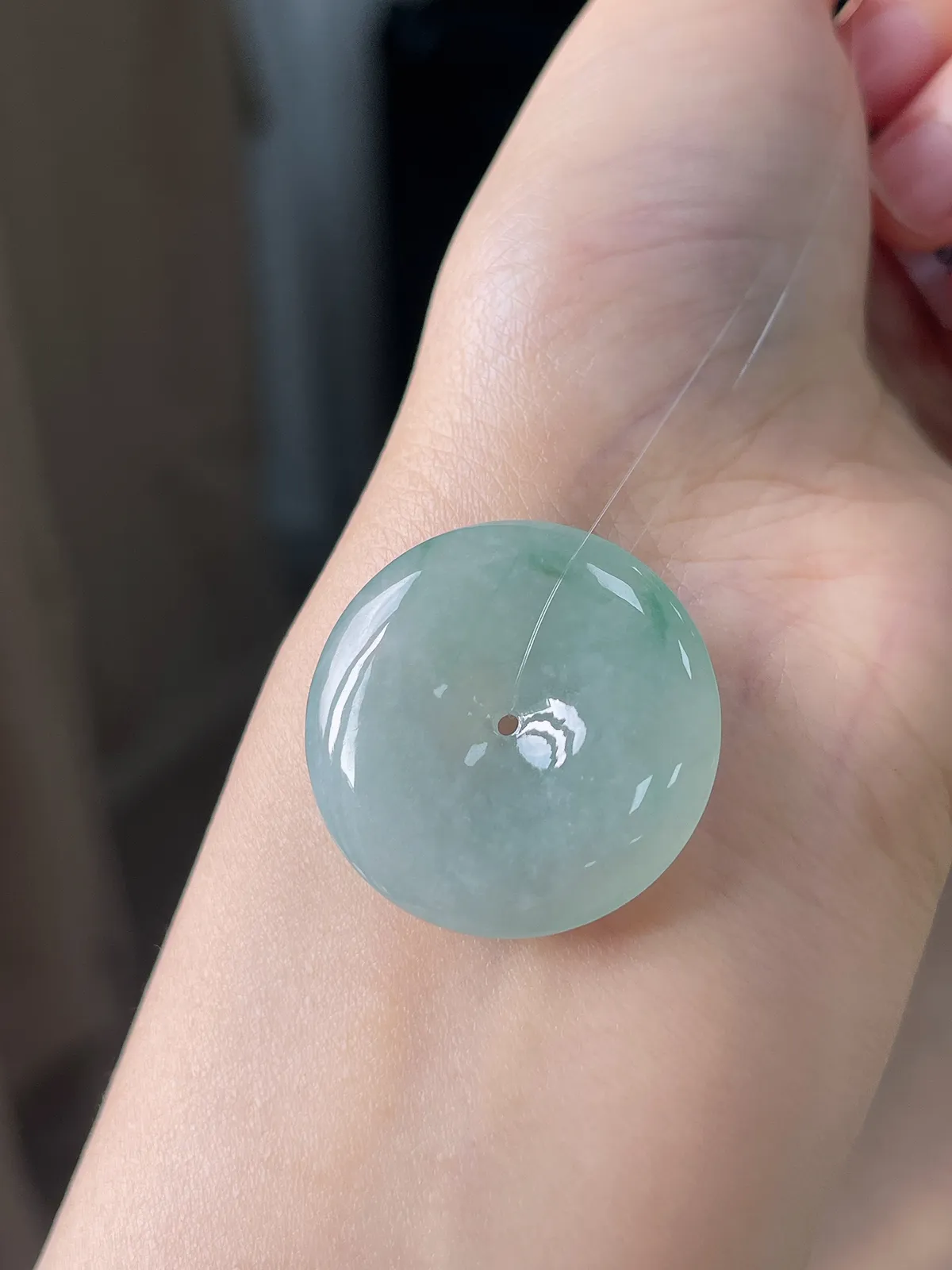 翡翠冰糯种淡绿色平安扣