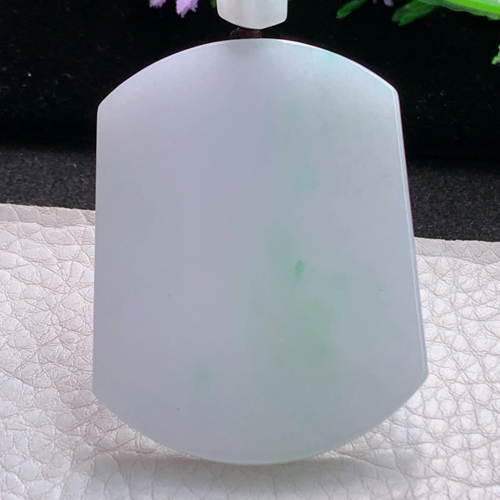 zen实拍53.3*41*5.7缅甸翡翠精美清新飘绿无事牌 素面牌玉项坠 玉挂件