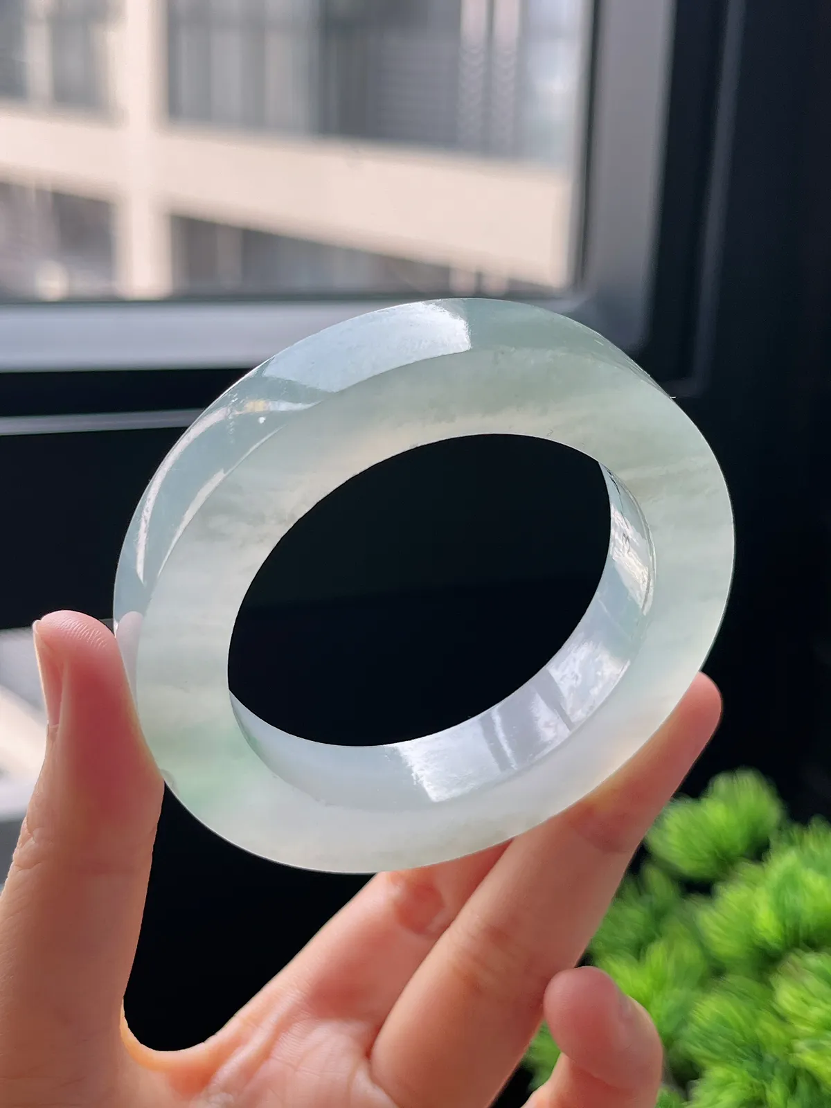 翡翠冰种飘花毛坯，⭕️正圈最大做55.5，最小做51.6