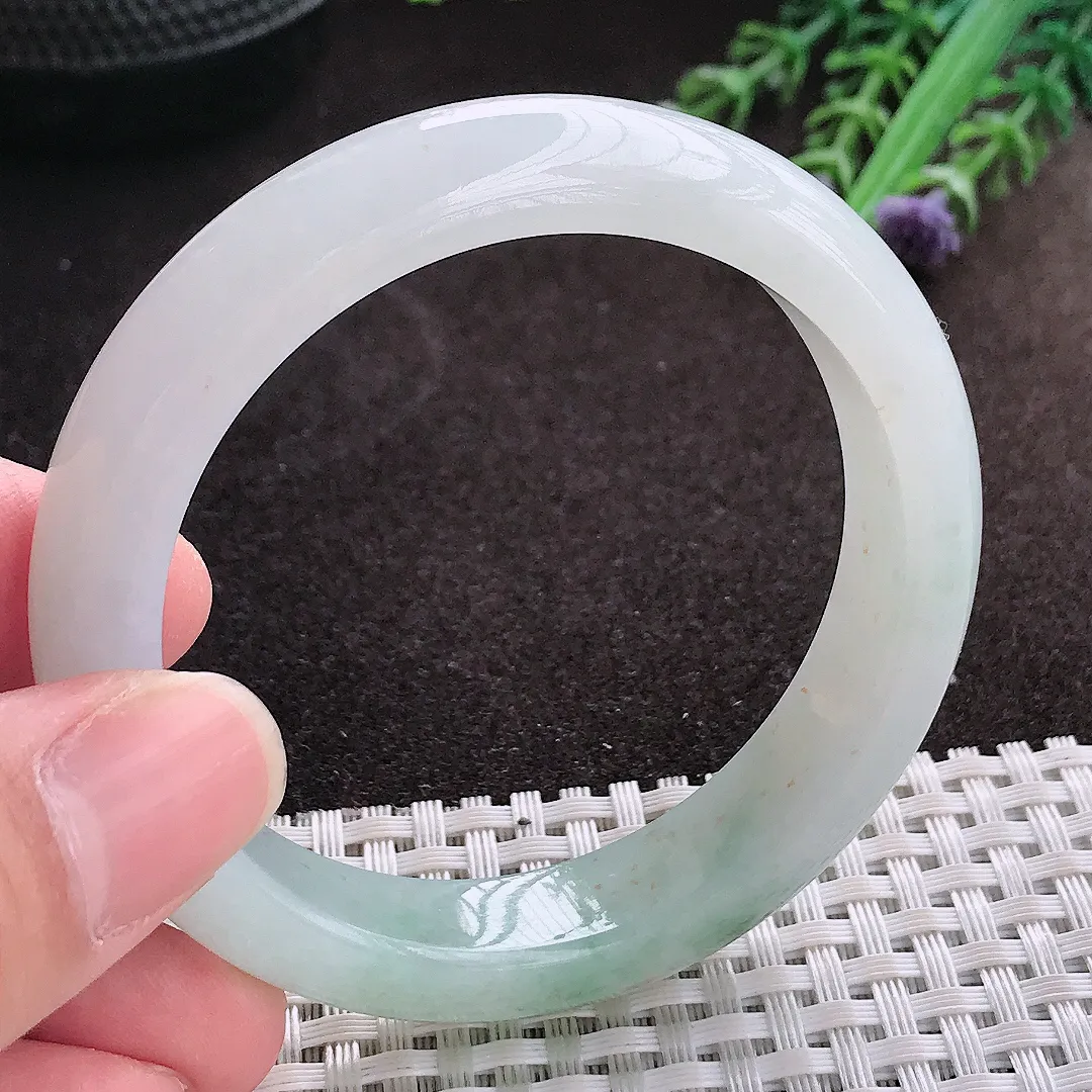 实拍A货翡翠53/12.3/8老坑冰润水灵飘花手镯翡翠玉镯子平安镯