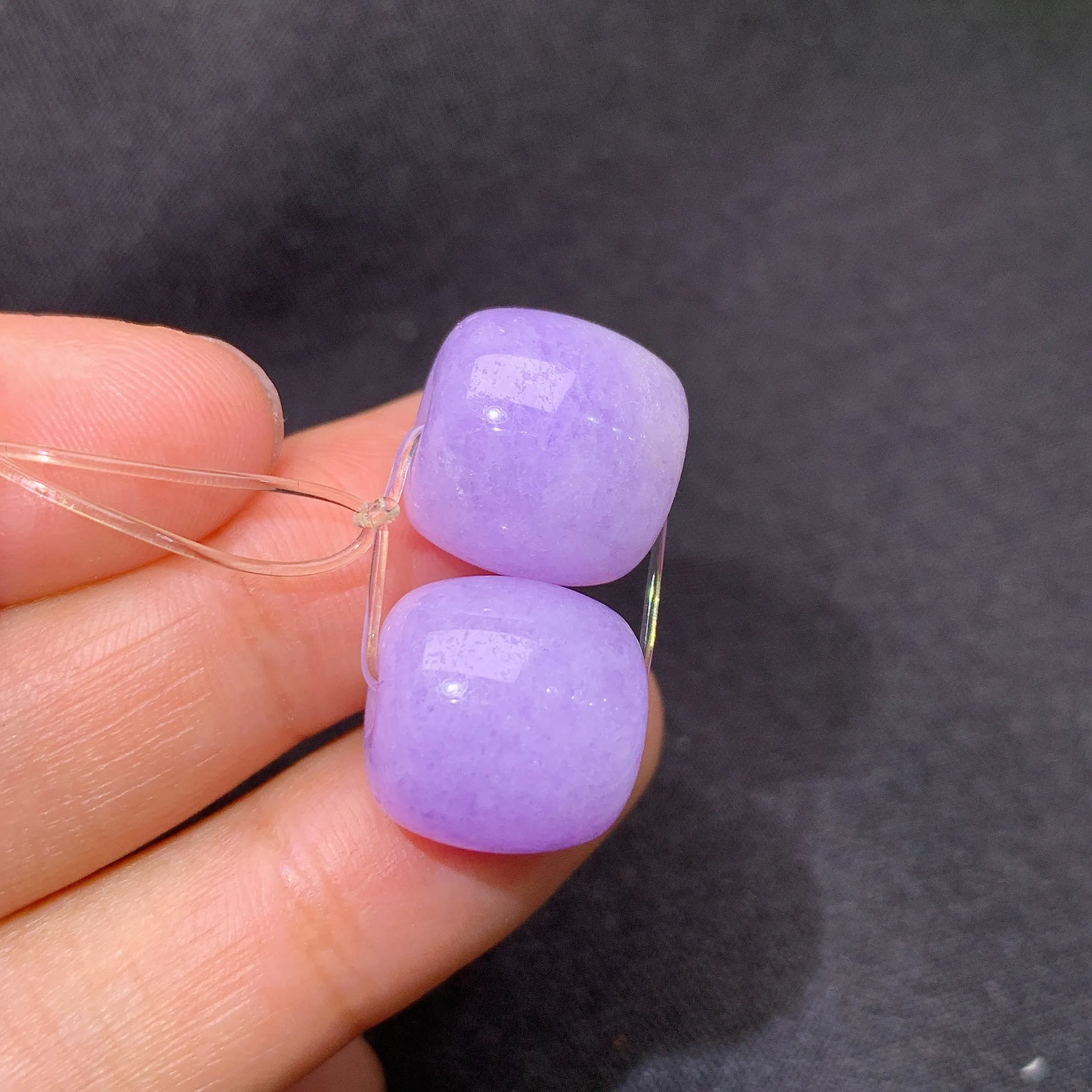 冰紫罗兰路路通一对，镶嵌佳品，温润细腻，颜色浓郁 Fuy整体尺寸12.2*13.1