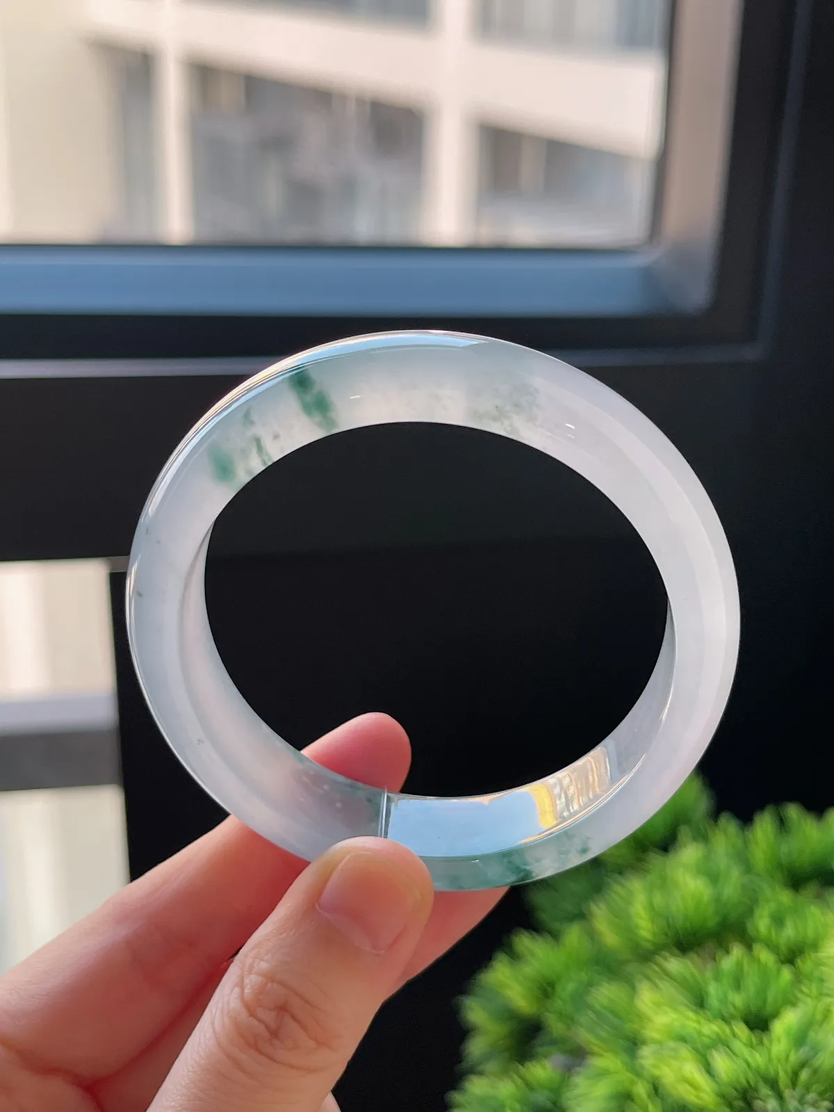 正圈55.2圈口，翡翠冰种飘花手镯