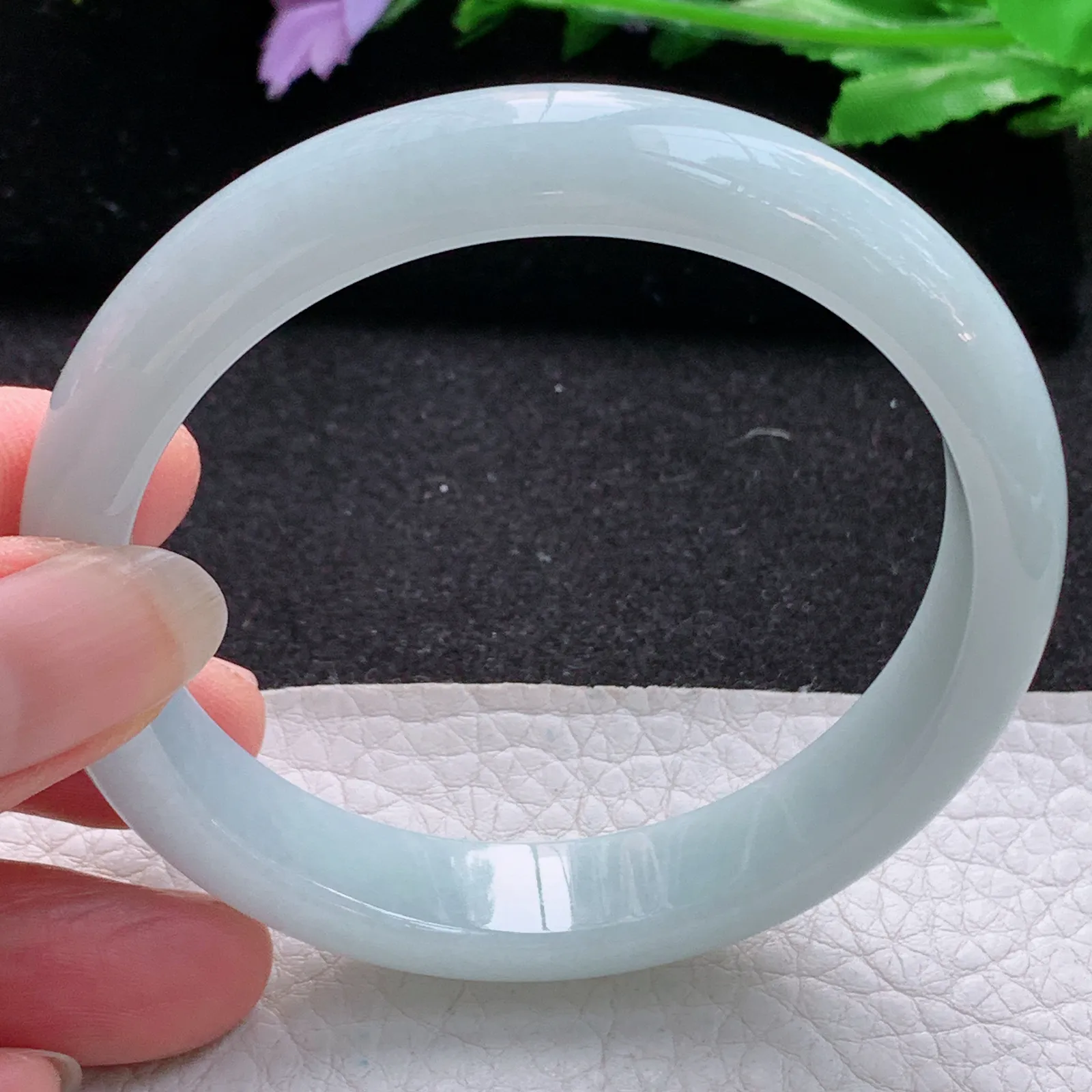 ee实拍58.7*12*7.5平安镯 缅甸翡翠a货玉手镯胶感浅绿宽边玉手环