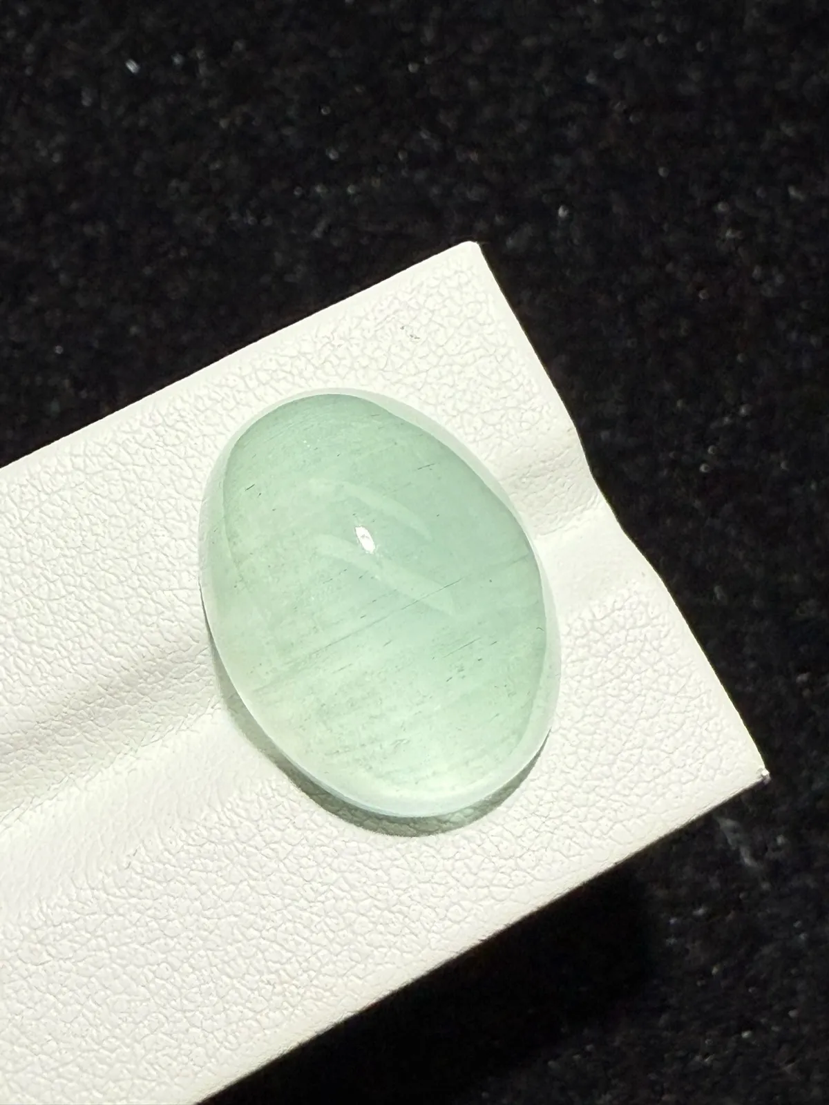 26.92ct天然海蓝宝猫眼裸石，尺寸21.2*15.7*10.3 毫米，晶体通透，颜色美艳