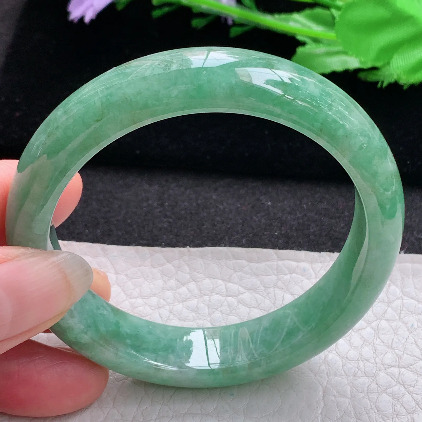 js实拍56*12.6*8平安镯 缅甸翡翠a货玉手镯胶感满绿宽边玉手环