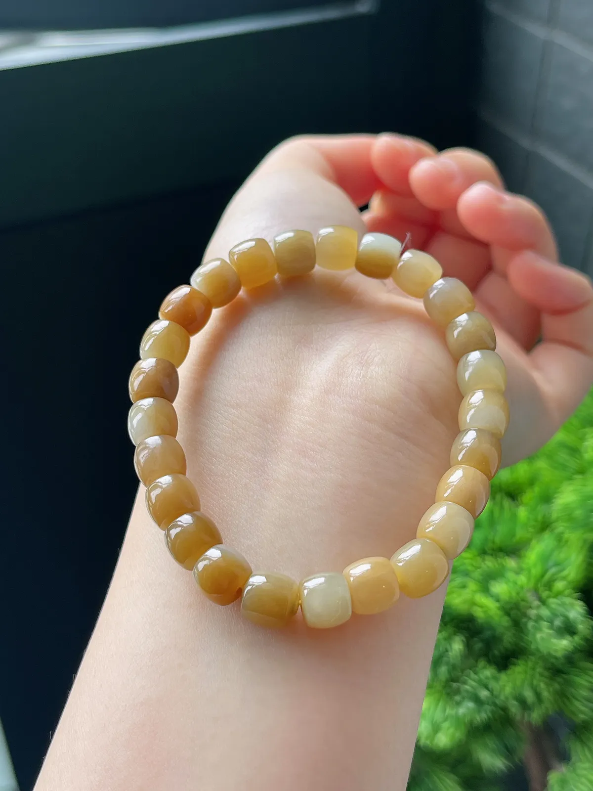 和田玉糖玉直切手串8mm