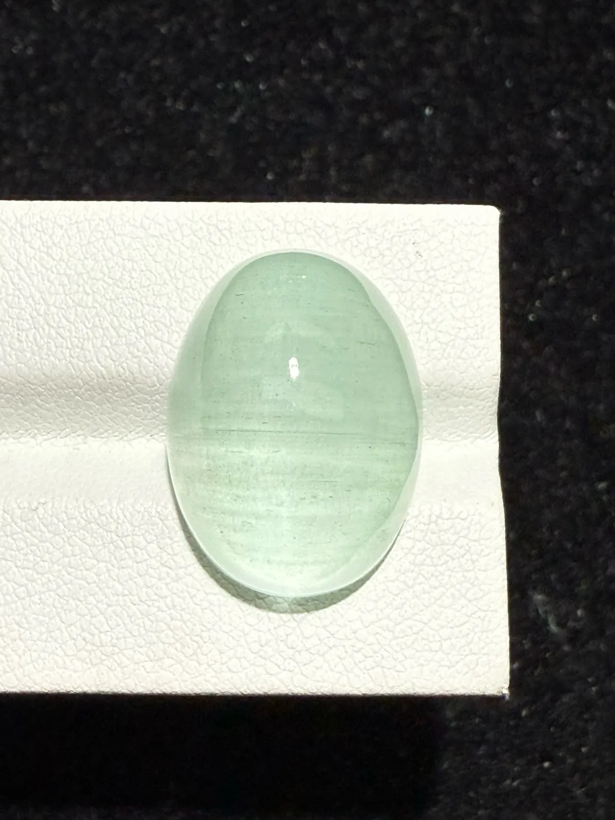 26.92ct天然海蓝宝猫眼裸石，尺寸21.2*15.7*10.3 毫米，晶体通透，颜色美艳