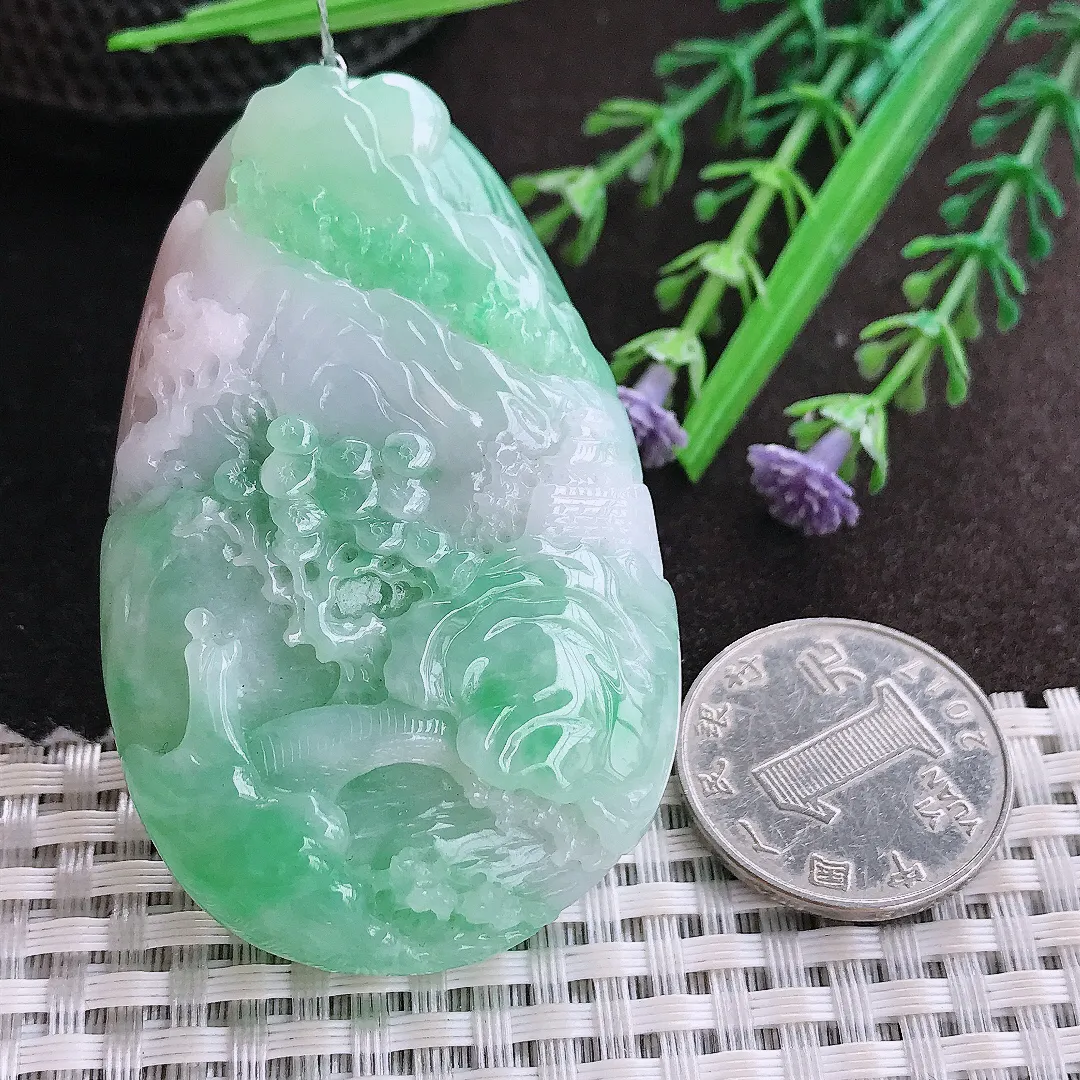 实拍A货翡翠62.5/39/12.5老坑精美温润飘绿山水牌吊坠翡翠玉牌挂件