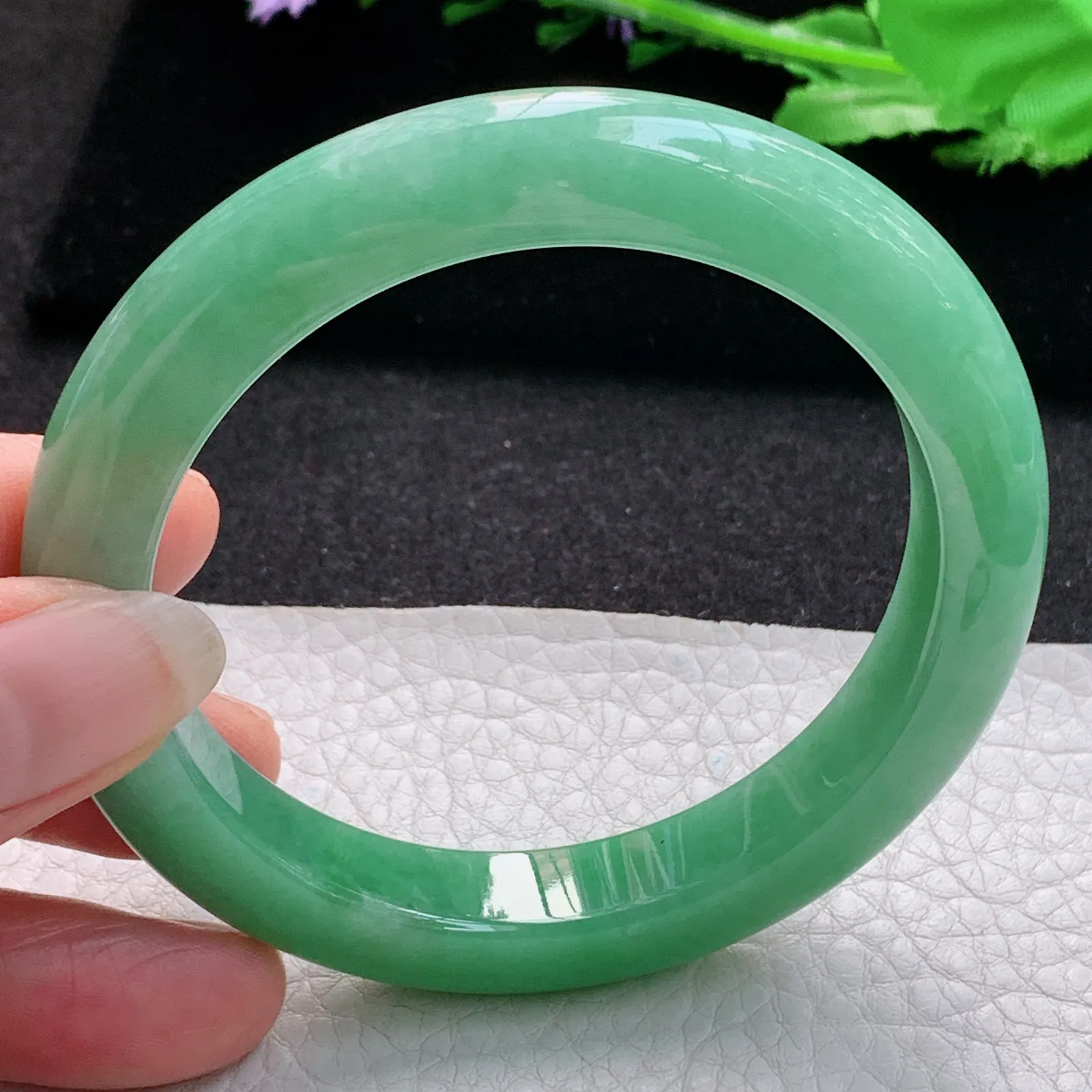 nr大圈口59.5*11*9.5平安镯 缅甸翡翠a货玉手镯胶感满绿宽边玉手环