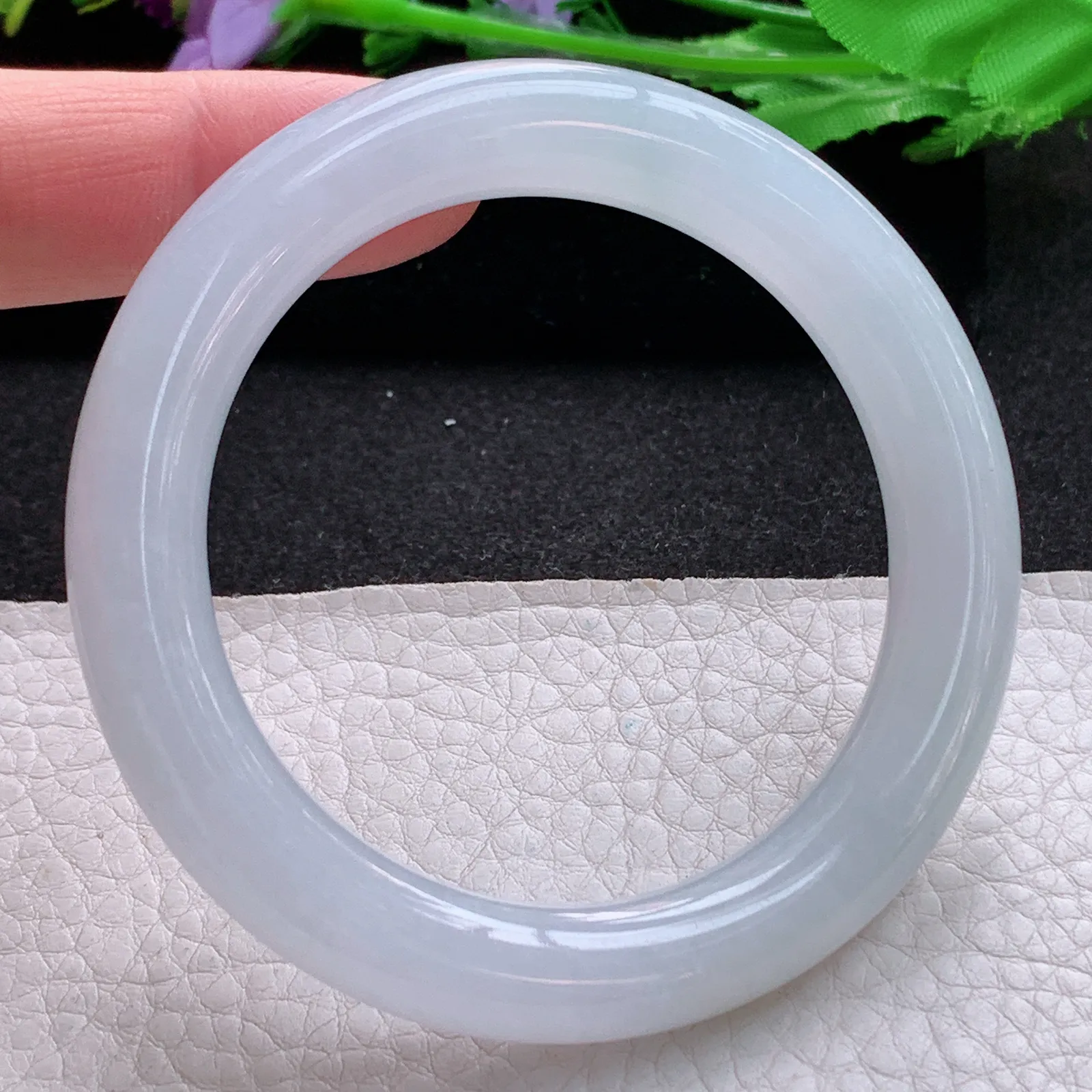 nr实拍54*10美人镯 缅甸翡翠a货玉手镯冰纯秀气圆条玉手环