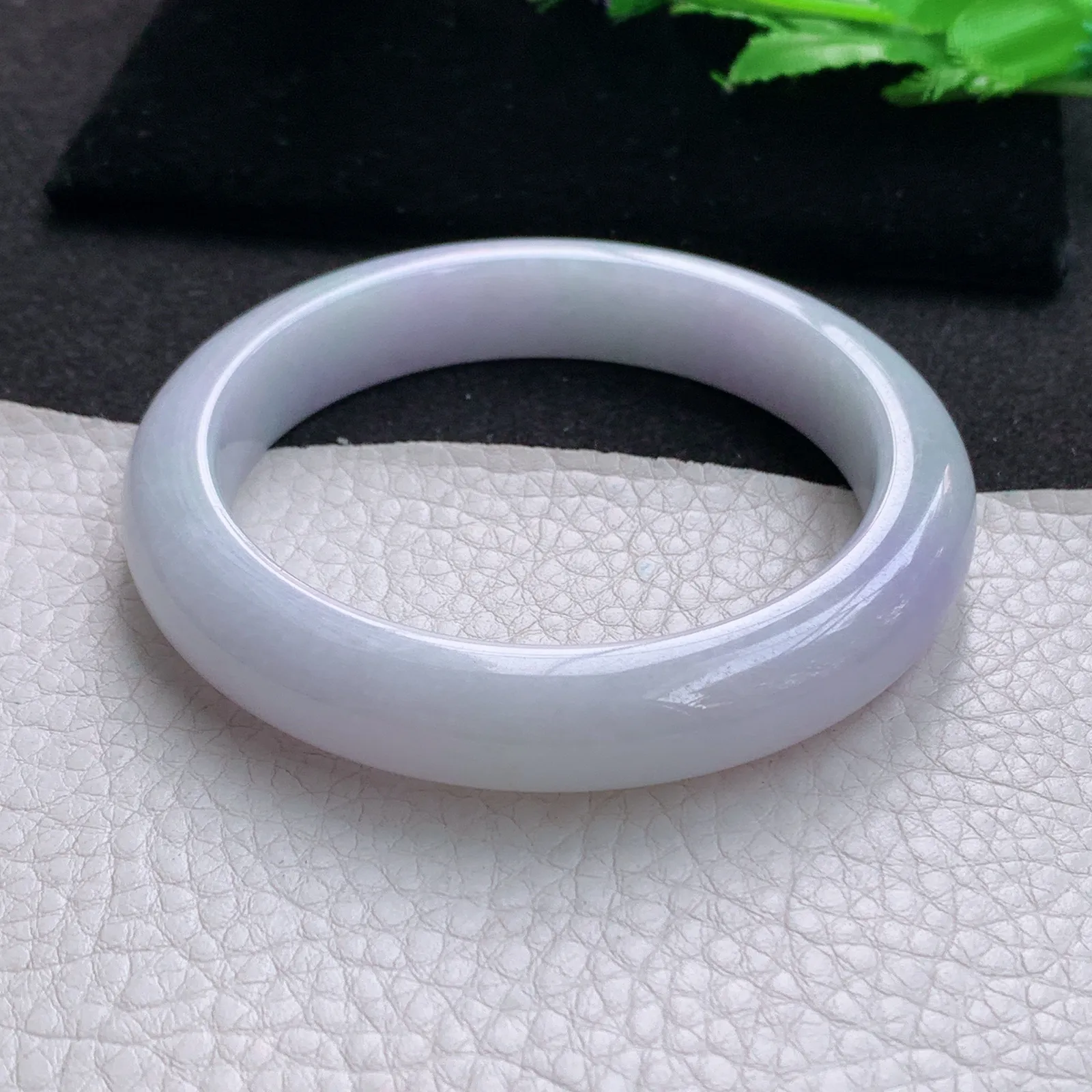 nr大圈口60*12*10平安镯 缅甸翡翠a货玉手镯胶感淡紫宽边玉手环