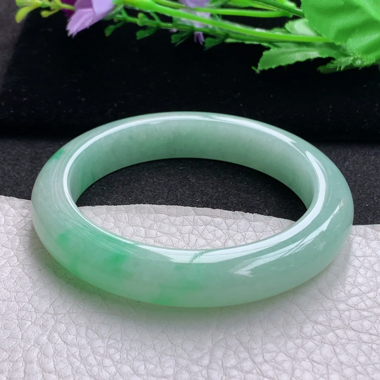 nr实拍58*12*9.6平安镯 缅甸翡翠a货玉手镯胶感飘绿宽边玉手环