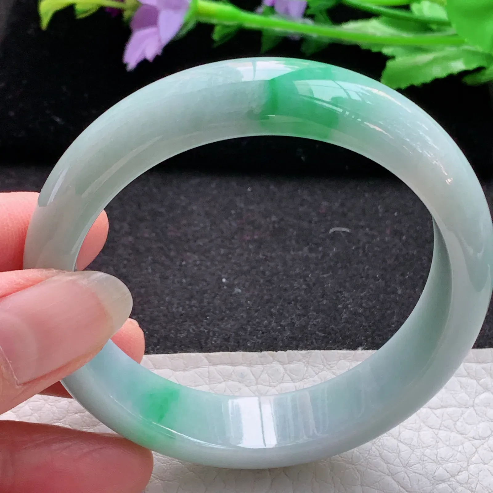 ss实拍56*14.3*7.8平安镯 缅甸翡翠a货玉手镯飘绿宽边玉手环