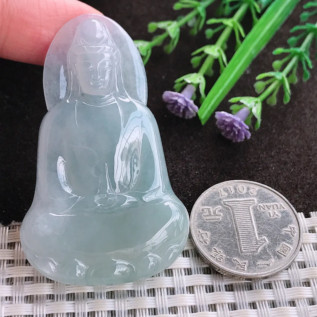 实拍A货翡翠58.6/35.2/5.7老坑冰胶水灵冰晴素衣观音吊坠翡翠玉牌挂件