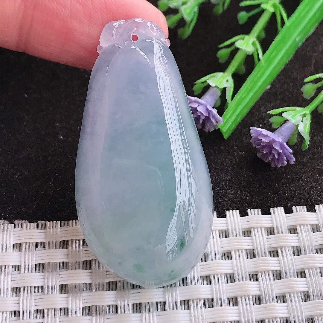 实拍A货翡翠46.4/23.8/9老坑冰胶果冻淡紫色福瓜吊坠翡翠玉牌挂件