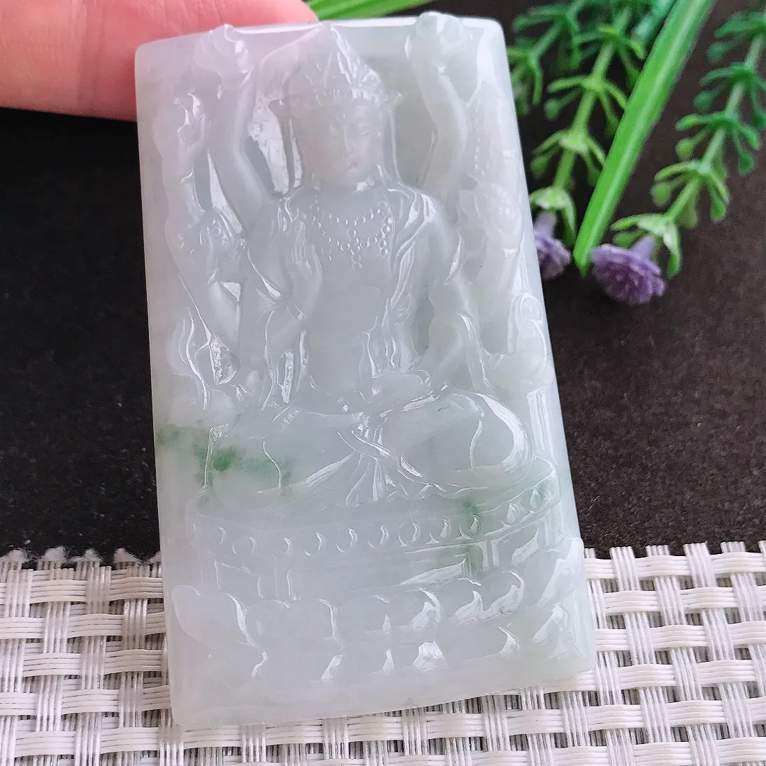 实拍A货翡翠70.5/44/5.8老坑冰润飘花千手观音吊坠翡翠玉牌挂件