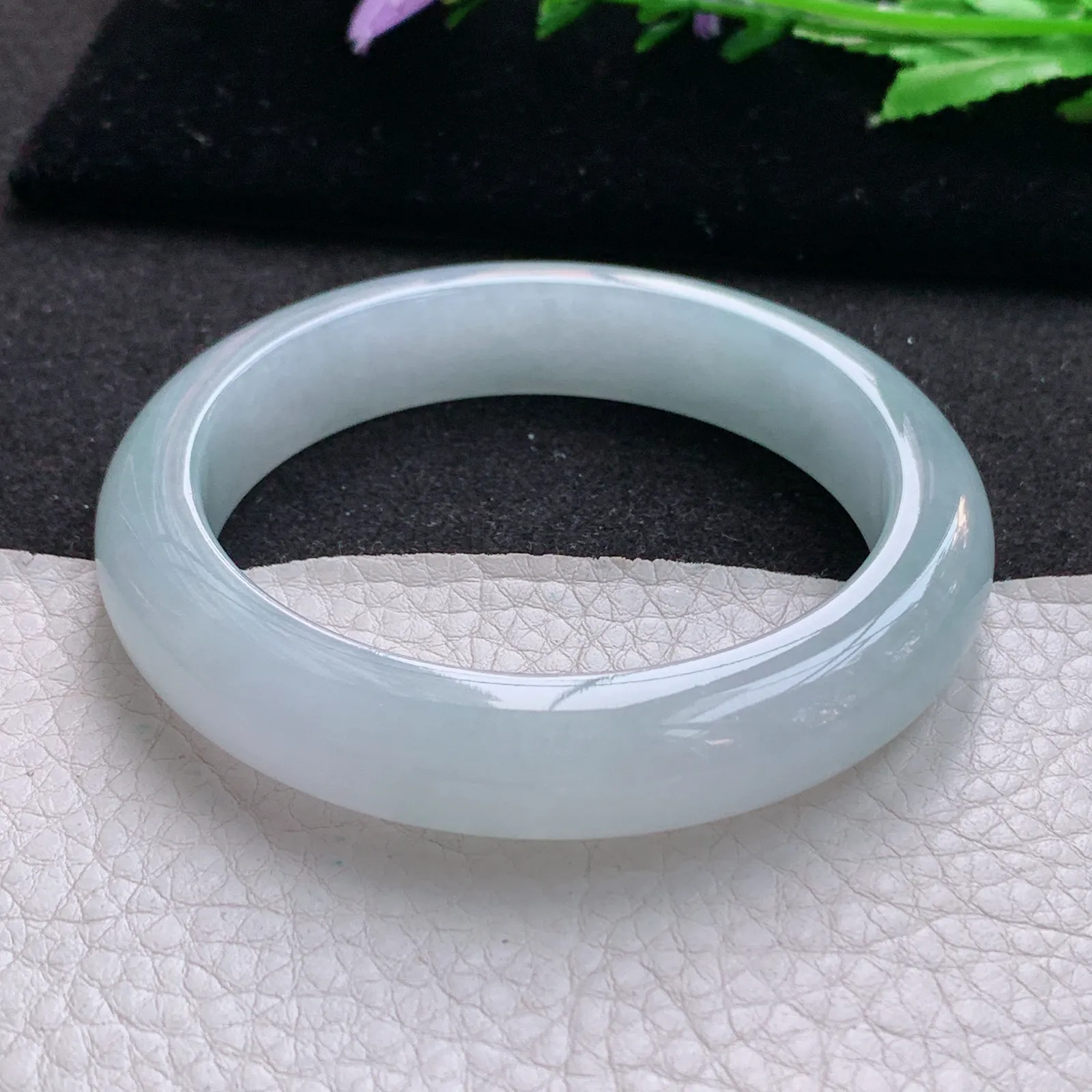 xo实拍56*12*8.8平安镯 缅甸翡翠a货玉手镯天空蓝韵宽边玉手环