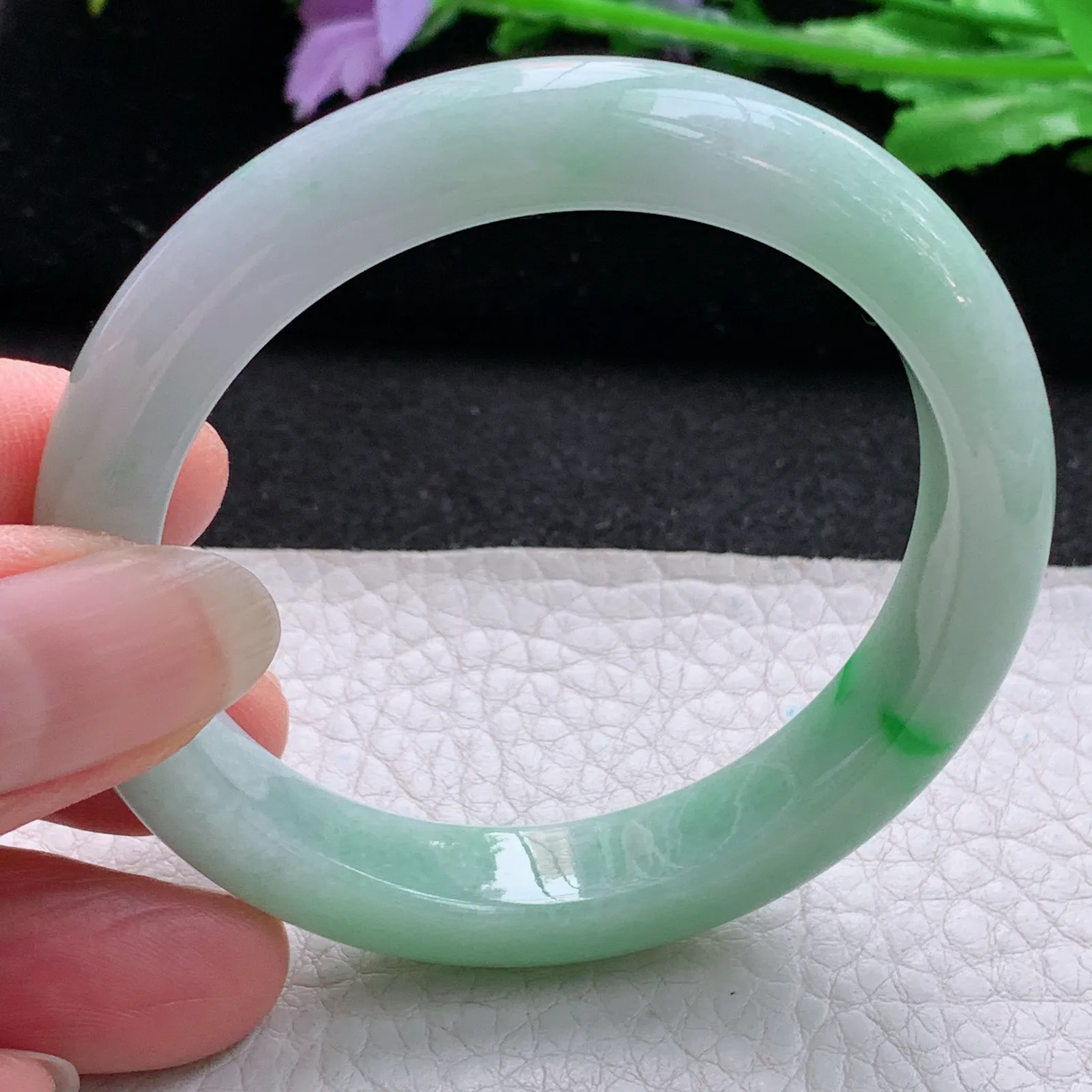 hf小圈口52*10.8*7.8平安镯 缅甸翡翠a货玉手镯秀气春带彩宽边玉手环