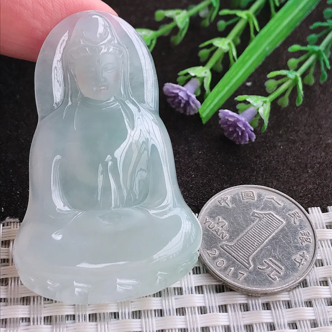 实拍A货翡翠55/36/5.8老坑冰胶水灵冰晴素衣观音吊坠翡翠玉牌挂件