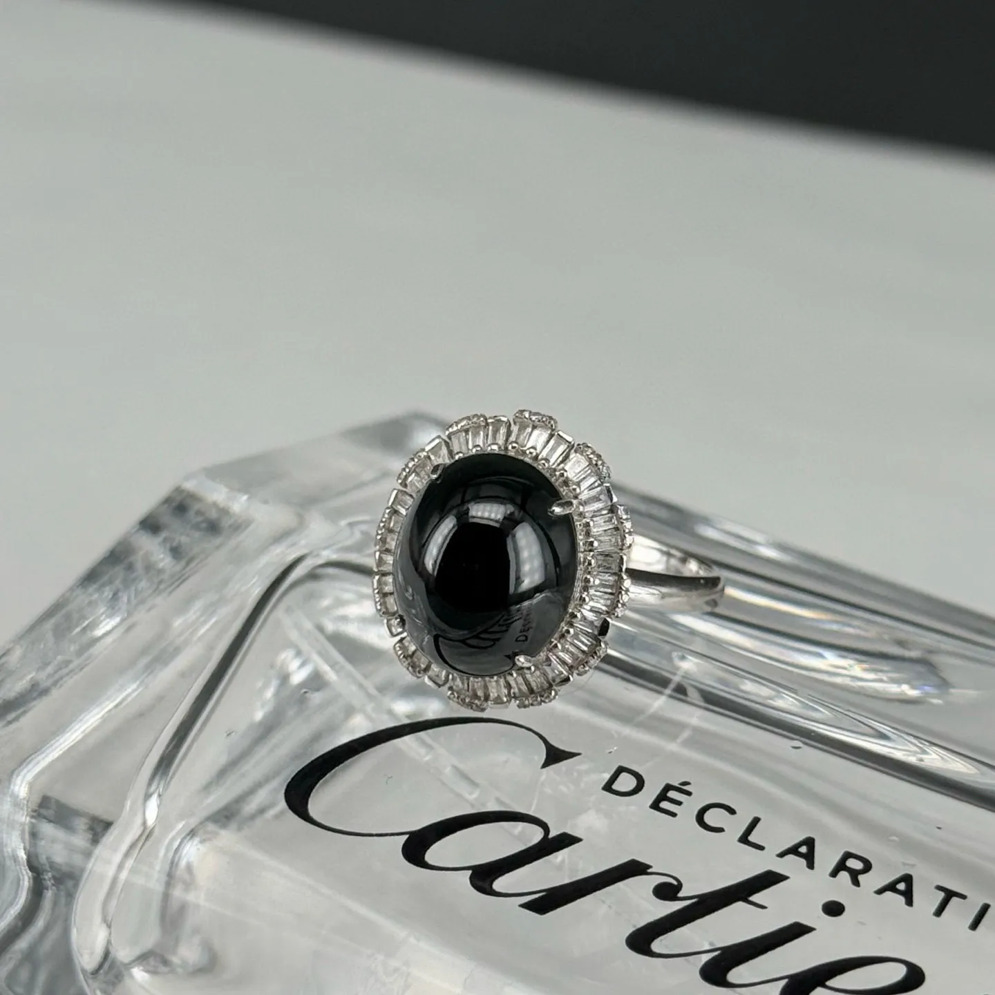 精品满钻豪镶墨翠蛋面女戒 种好色正 黑度极好 打灯通透 油性十足 尺寸13