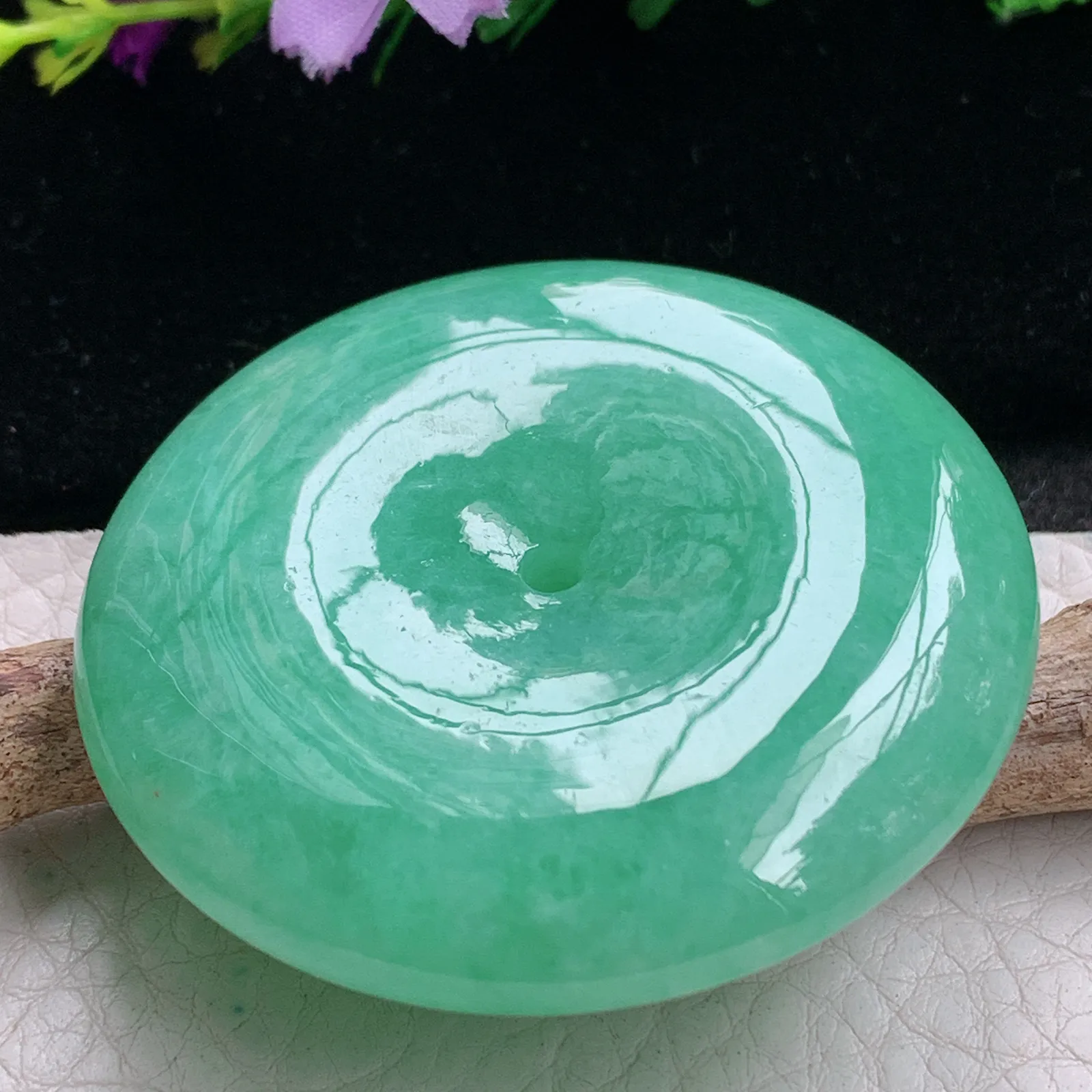 qxm实拍53*11缅甸翡翠精雕满绿大平安扣 大绿扣玉吊坠 玉挂件